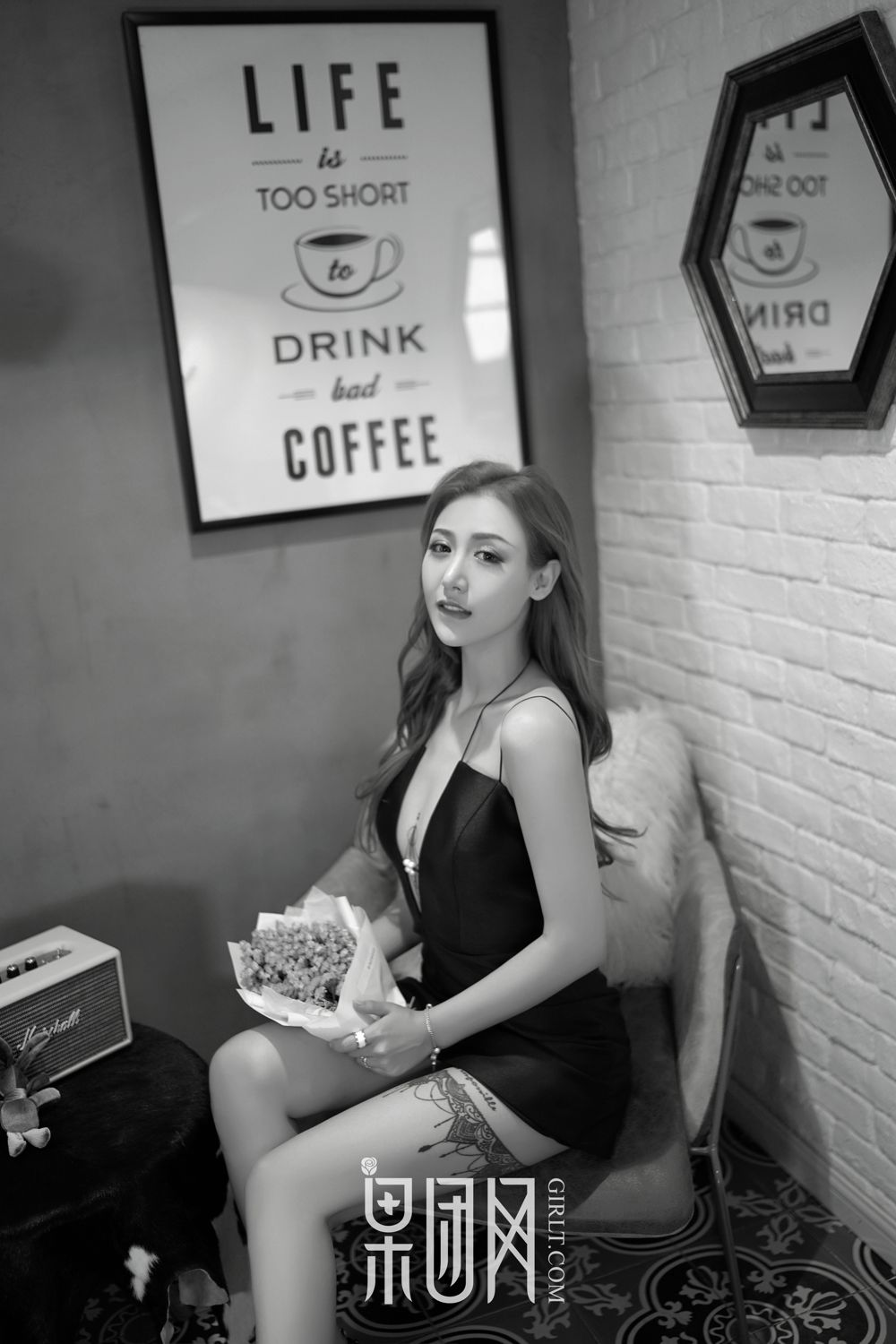 真美臀女郎晗晗 激情奉献“运动”大餐