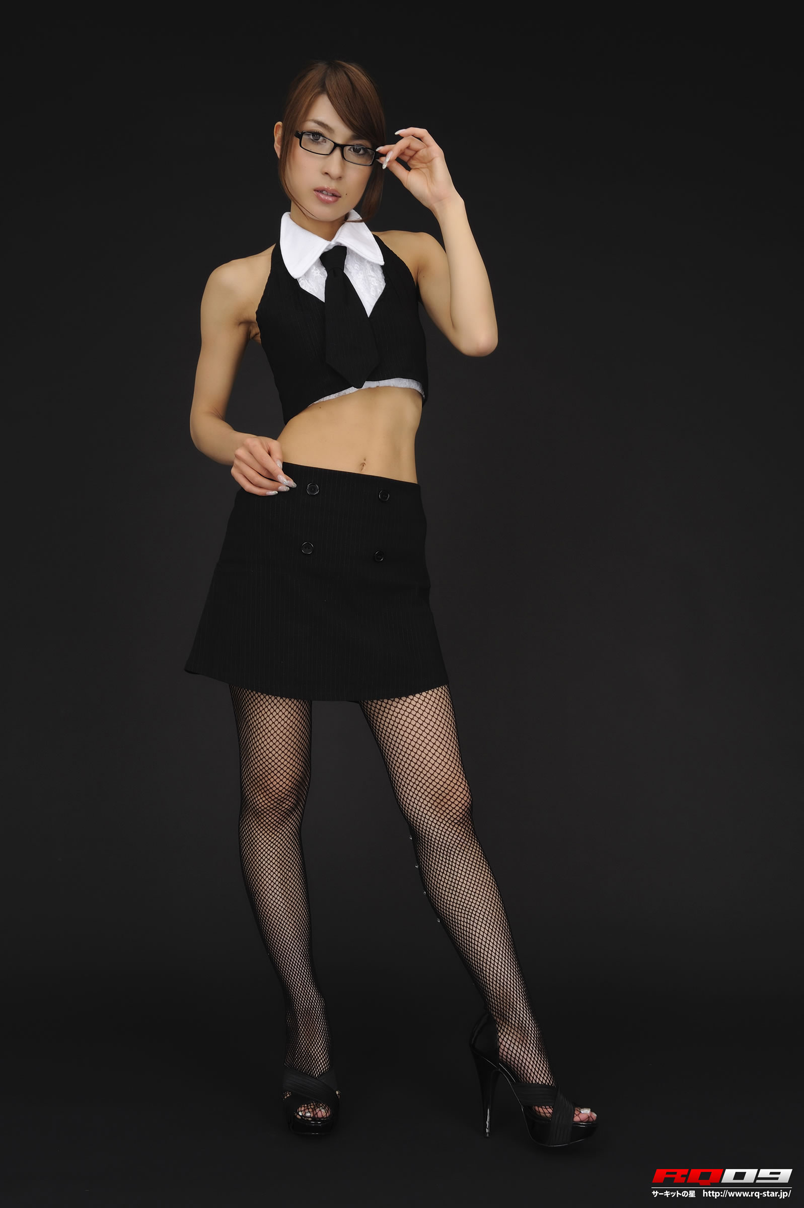 高桥千咲姫 [RQ-STAR]高清写真图NO.00144 Sexy Teacher