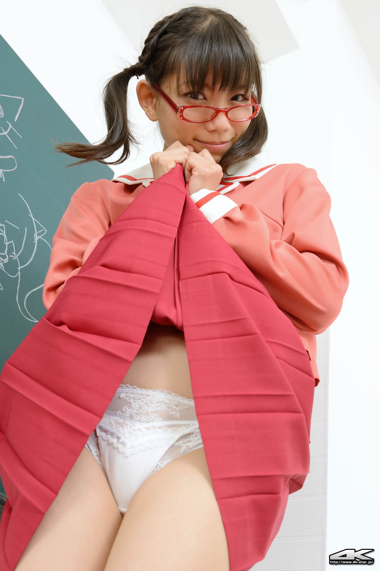 なえなんZ [4k-star]高清写真图No.00246 セーラー服