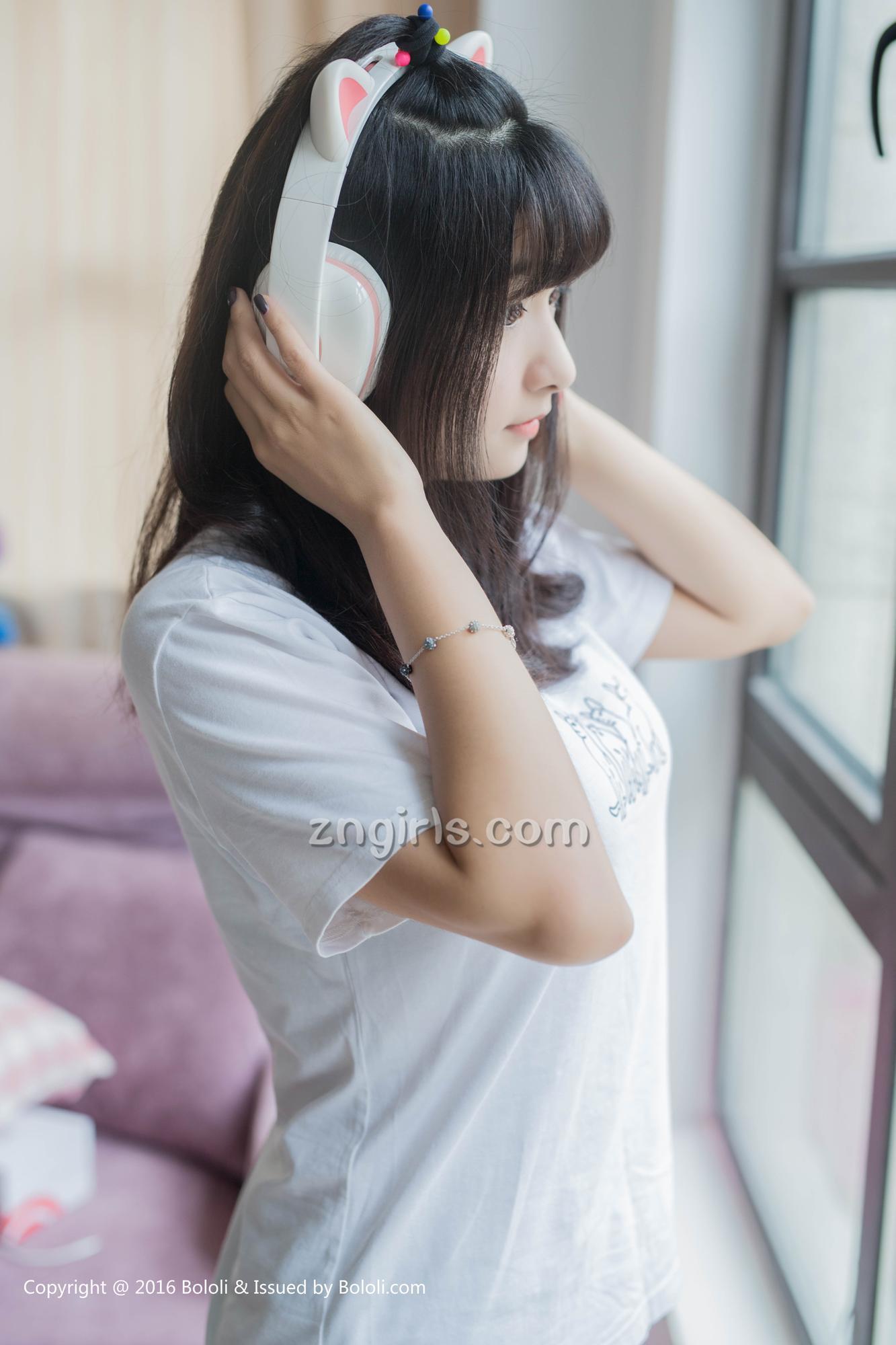 周闻 [Kimoe激萌文化]高清写真图KIM.006 球球喵耳机