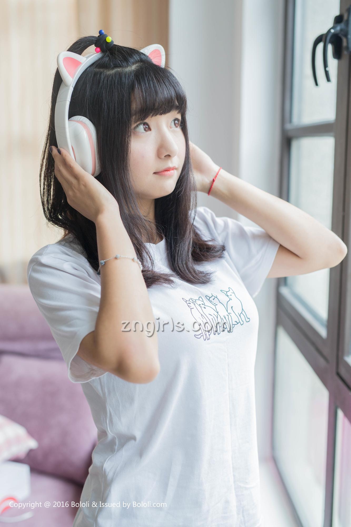 周闻 [Kimoe激萌文化]高清写真图KIM.006 球球喵耳机