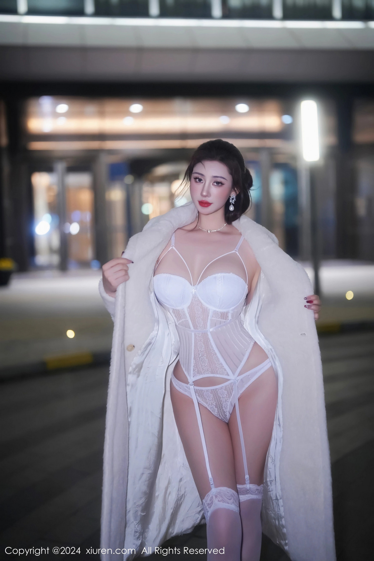 [XiuRen]高清写真图 2024.01.18 No.7978 蕾蕾醒了没 新人美臀