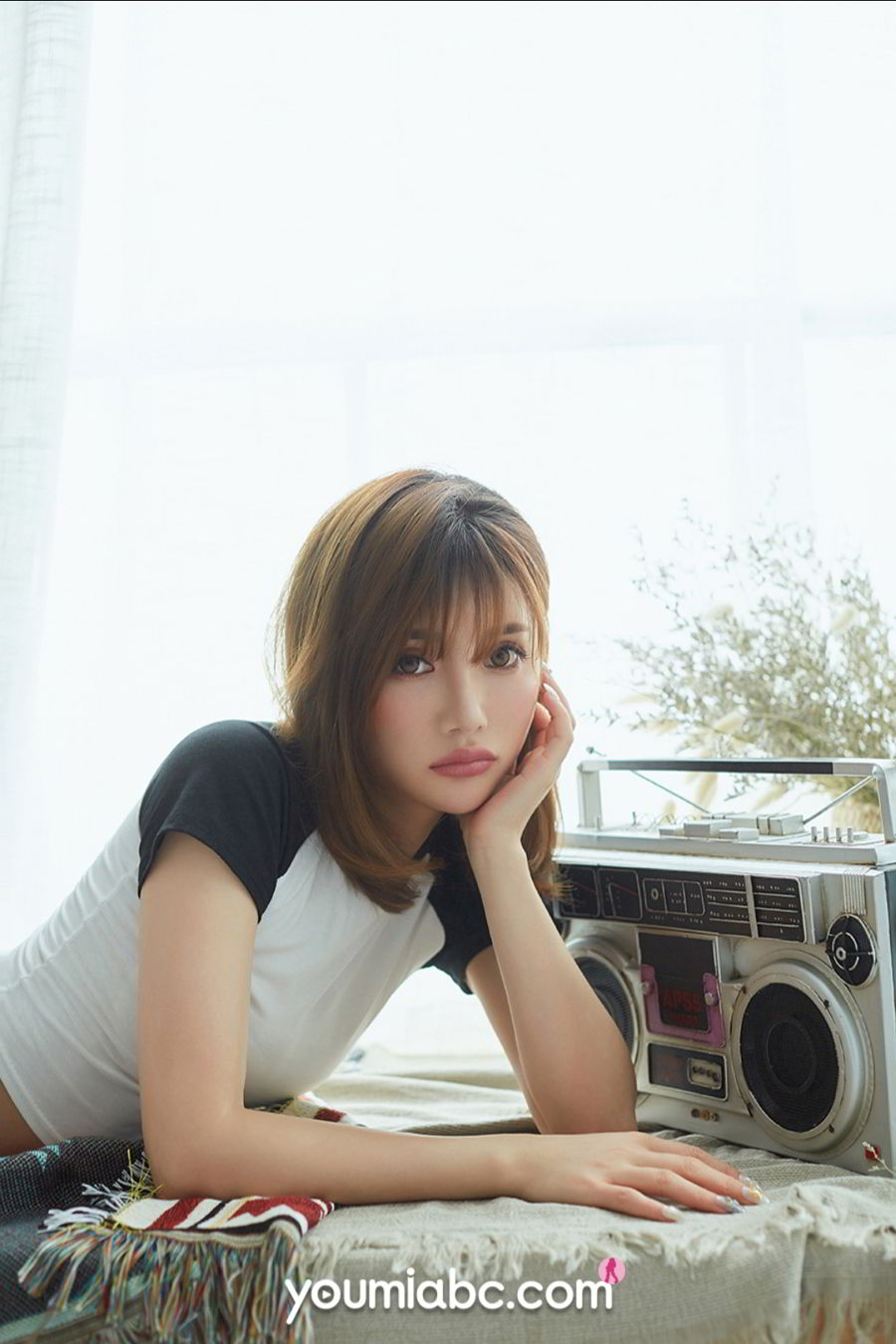 [YouMi尤蜜]高清写真图 2021.04.07 奶茶Emily