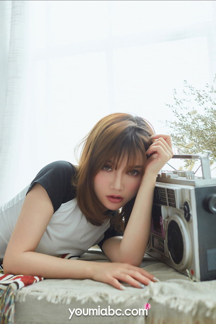 [YouMi尤蜜]高清写真图 2021.04.07 奶茶Emily
