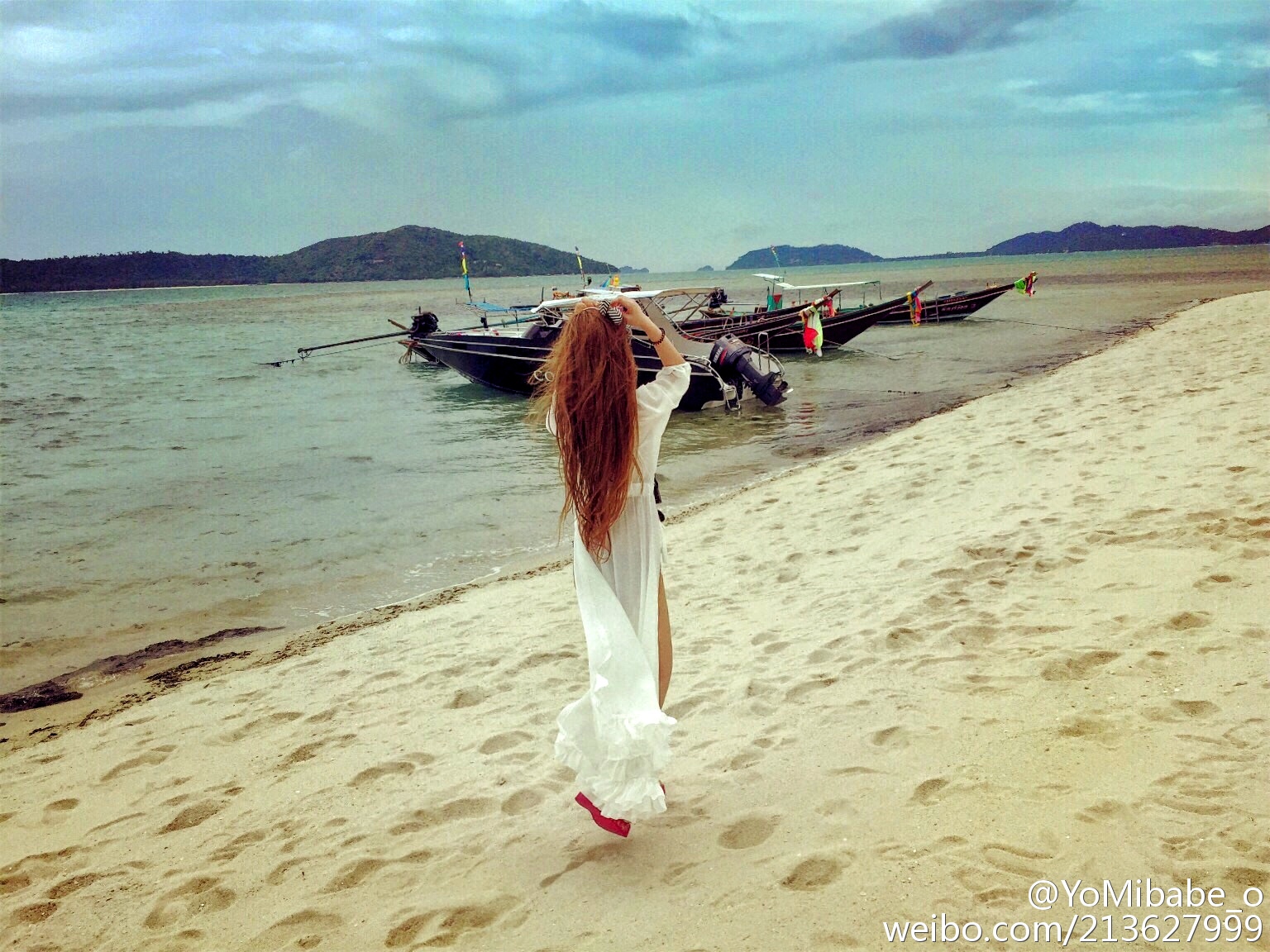 陈嘉瑶AYomiabe 极致妩媚私房照诱惑写真图