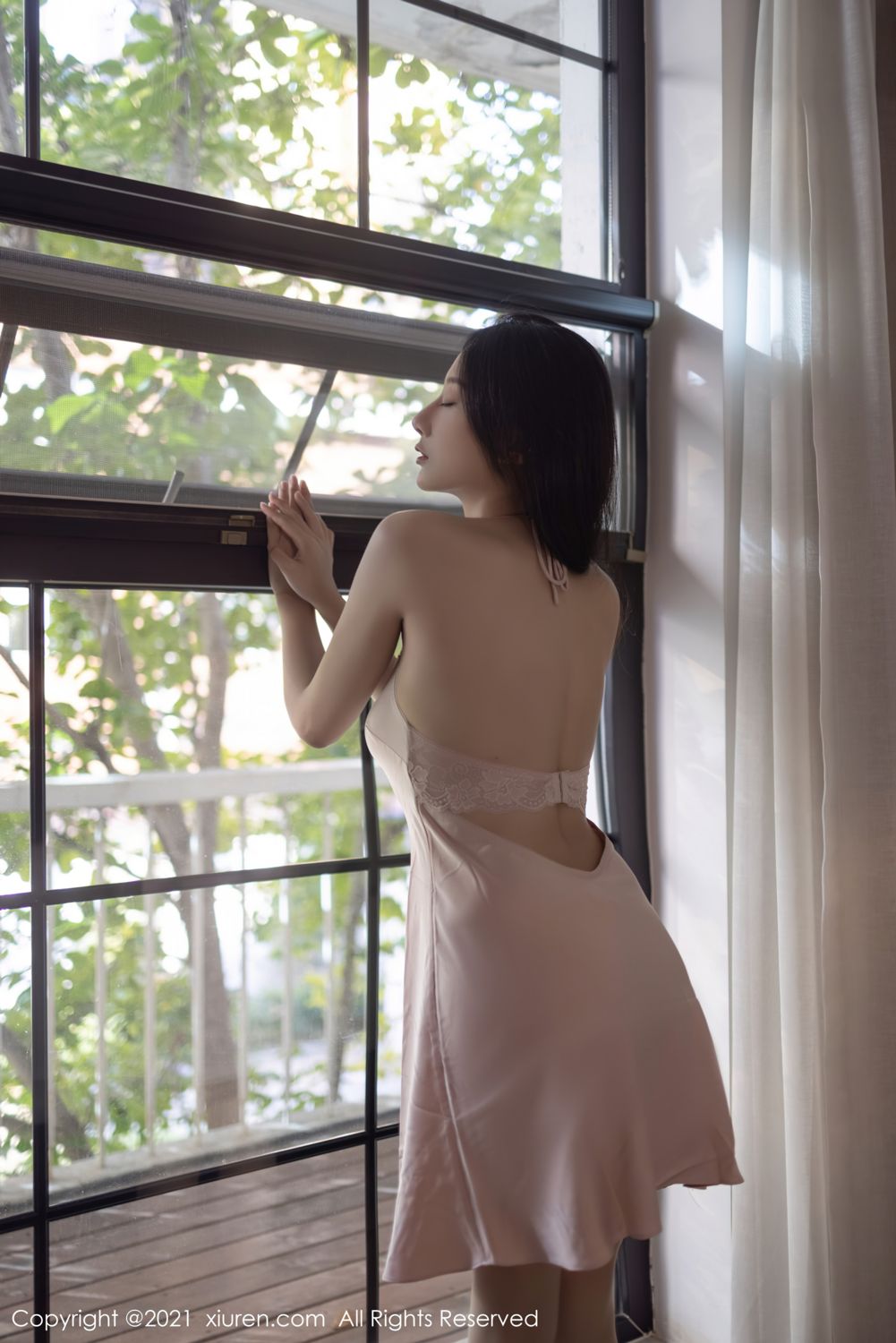 [XiuRen]高清写真图 2021.09.28 No.4006 何嘉颖