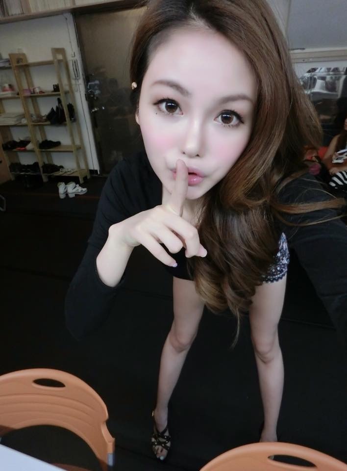 QQ甜心Ling Ling 身材好的爆炸私房照诱惑写真图