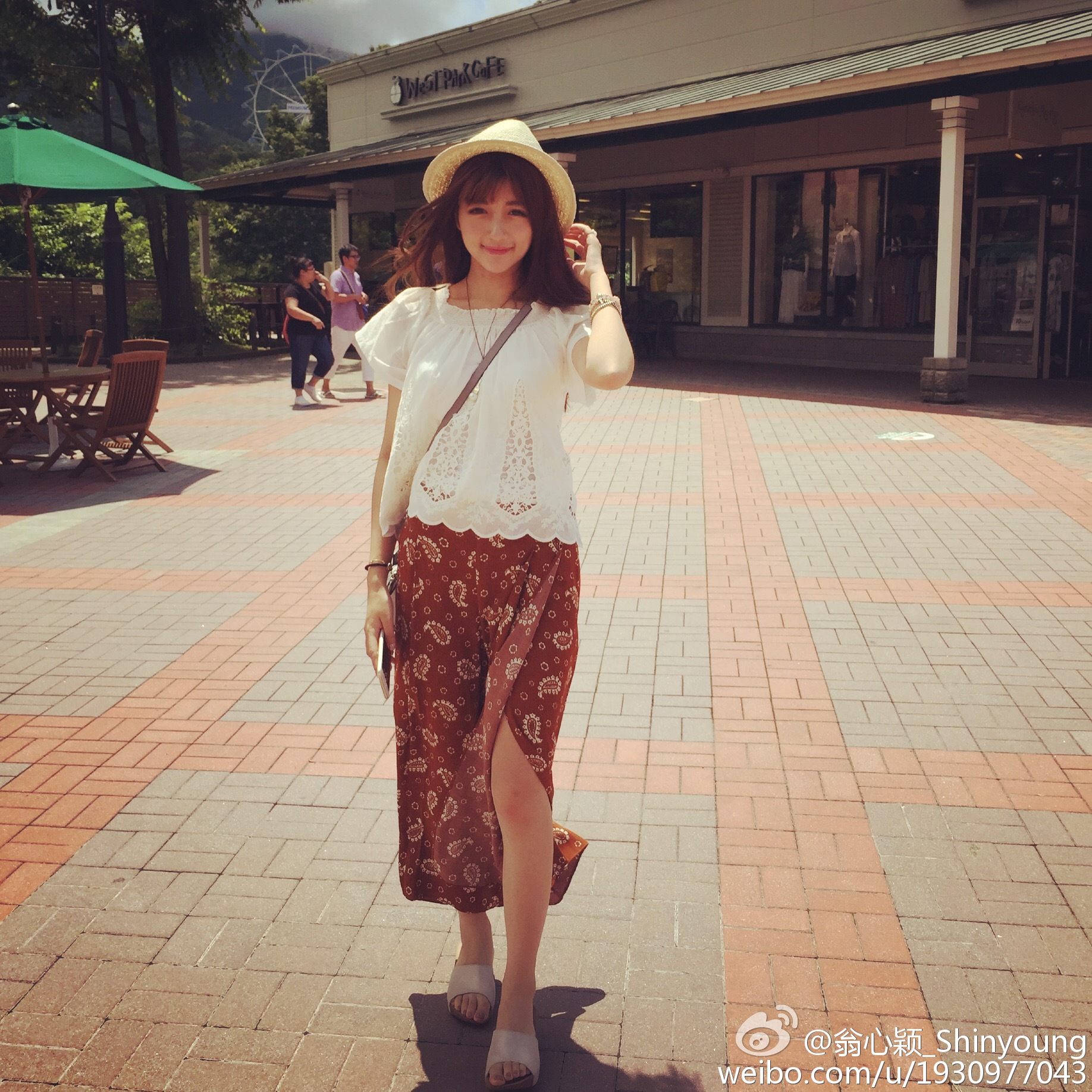 翁心颖Shinyoung 传媒校花灵气私房照诱惑写真图