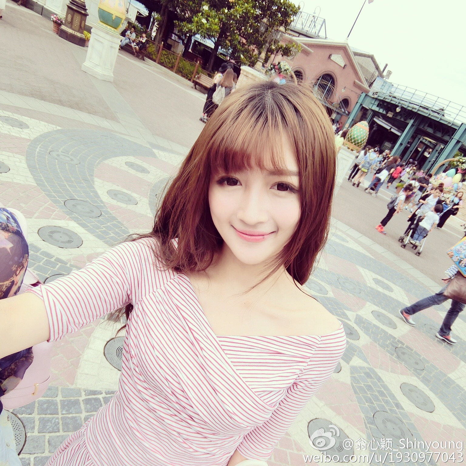 翁心颖Shinyoung 传媒校花灵气私房照诱惑写真图