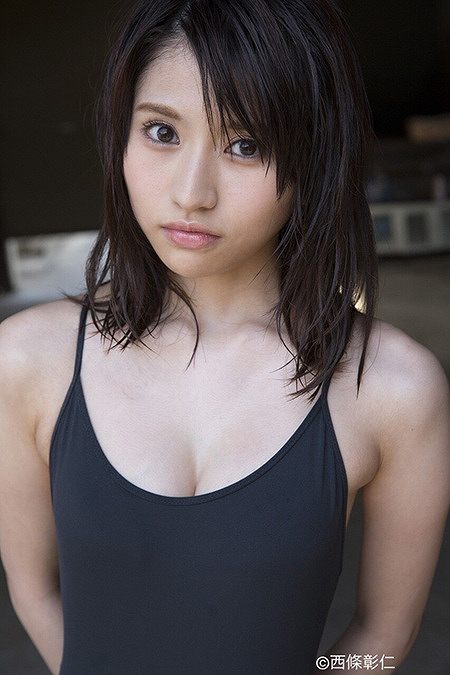 莉音Rion 异常可爱的美少女画像