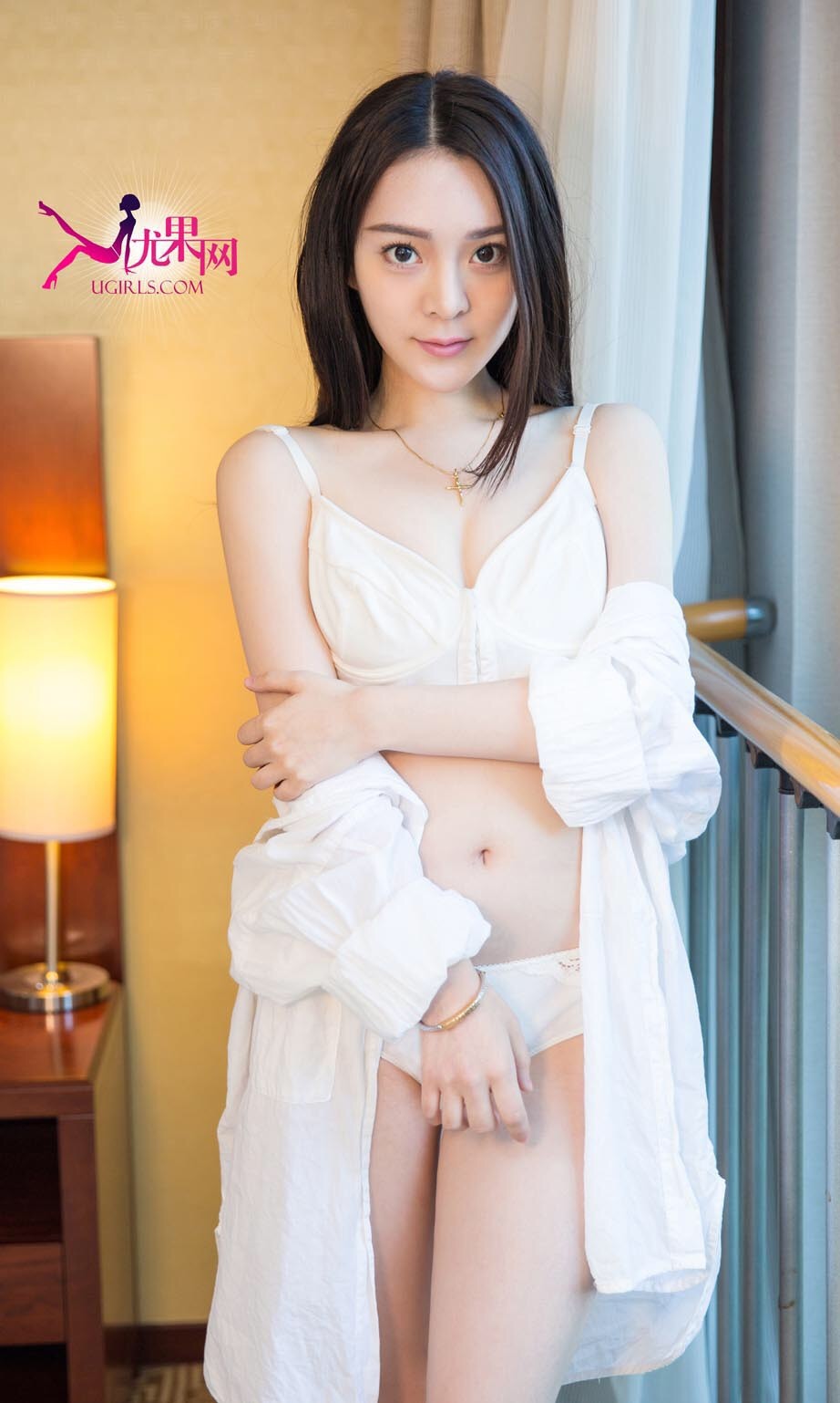 张雅琦&关痴痴 [爱尤物]高清写真图浓情绽放vs含苞欲放