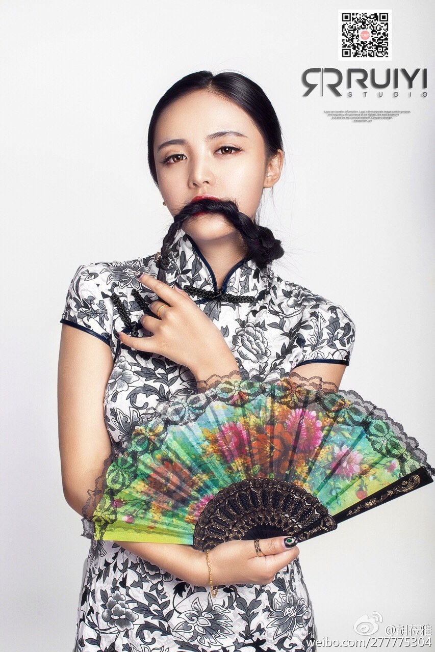 胡莅雅 尤蜜荟国民女神