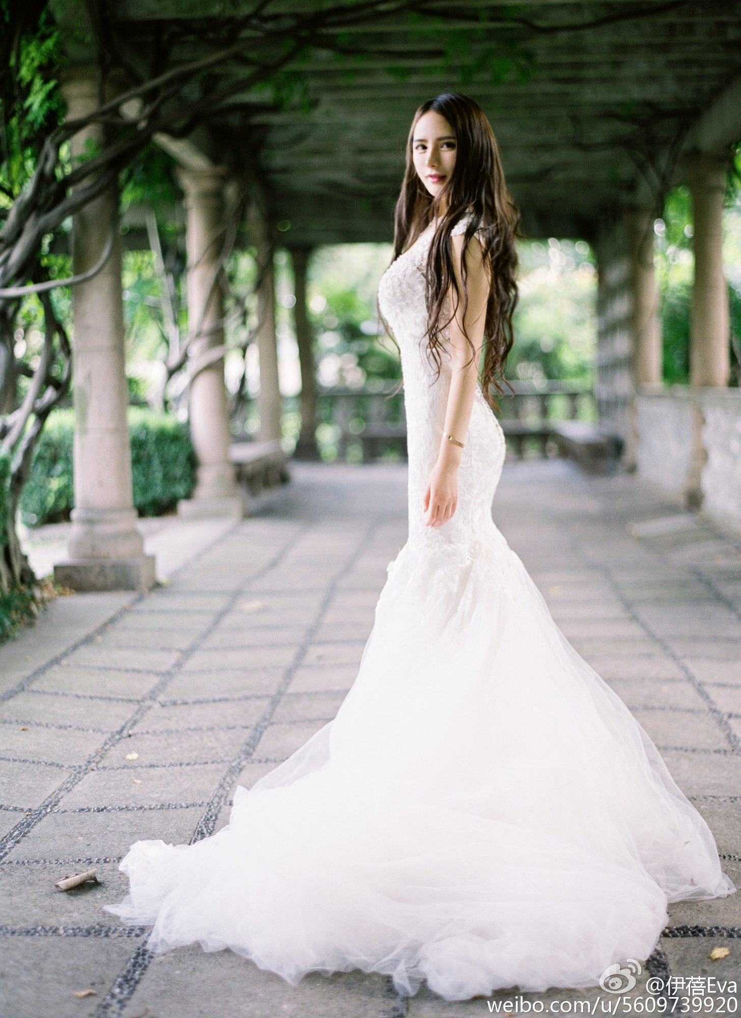 伊蓓Eva 气质唯美写真图