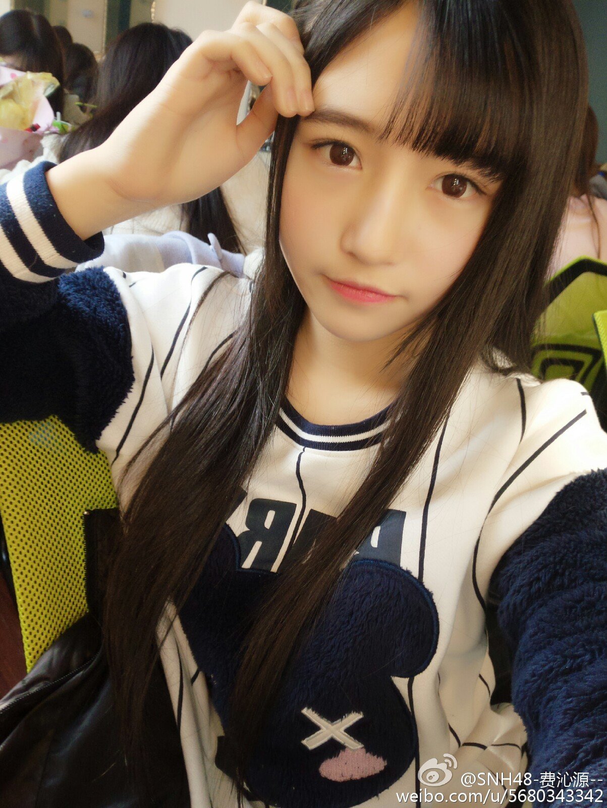 费沁源 四千年一遇美少女私房照诱惑写真图