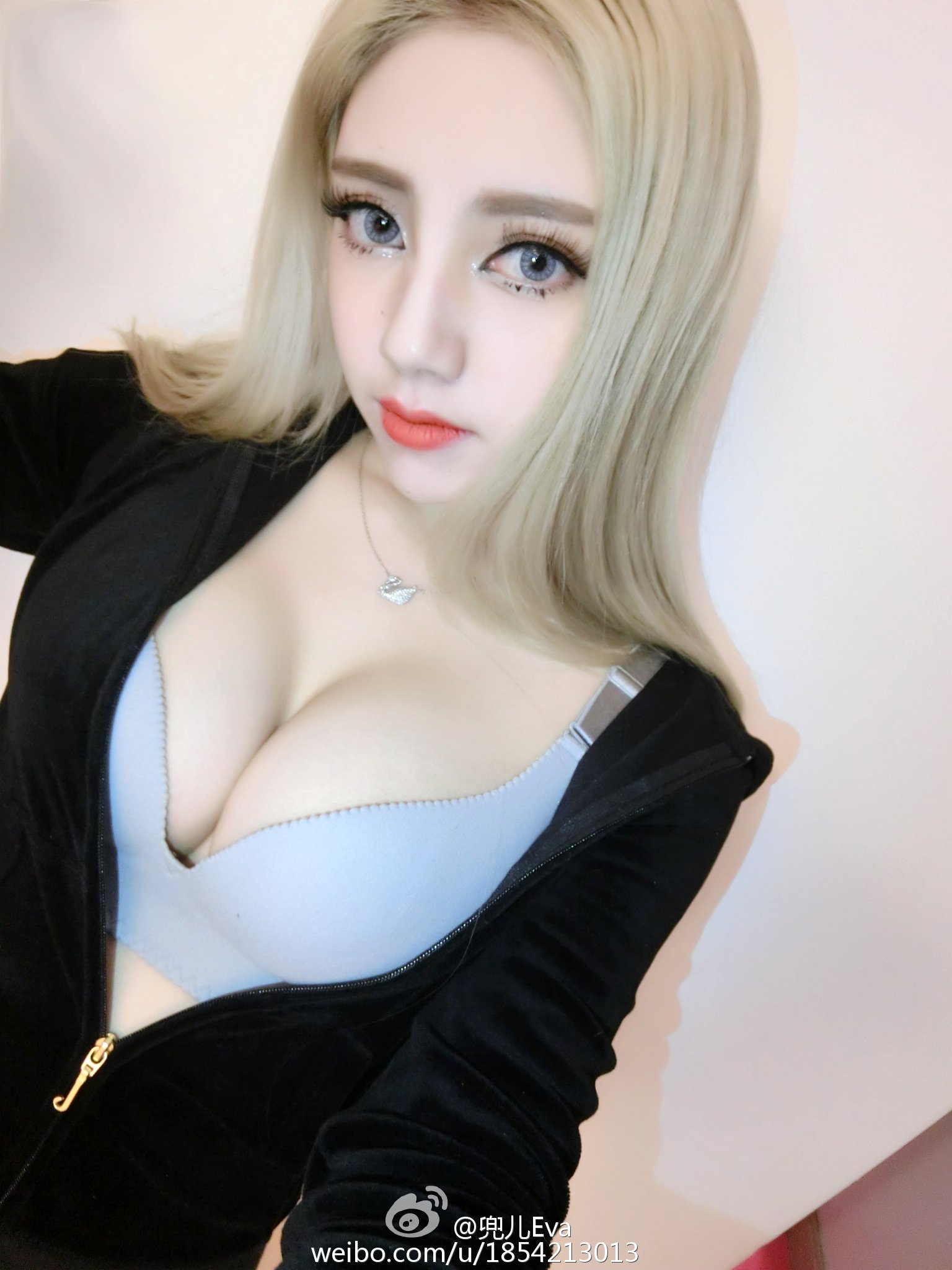兜儿Eva 微博私房照诱惑写真图