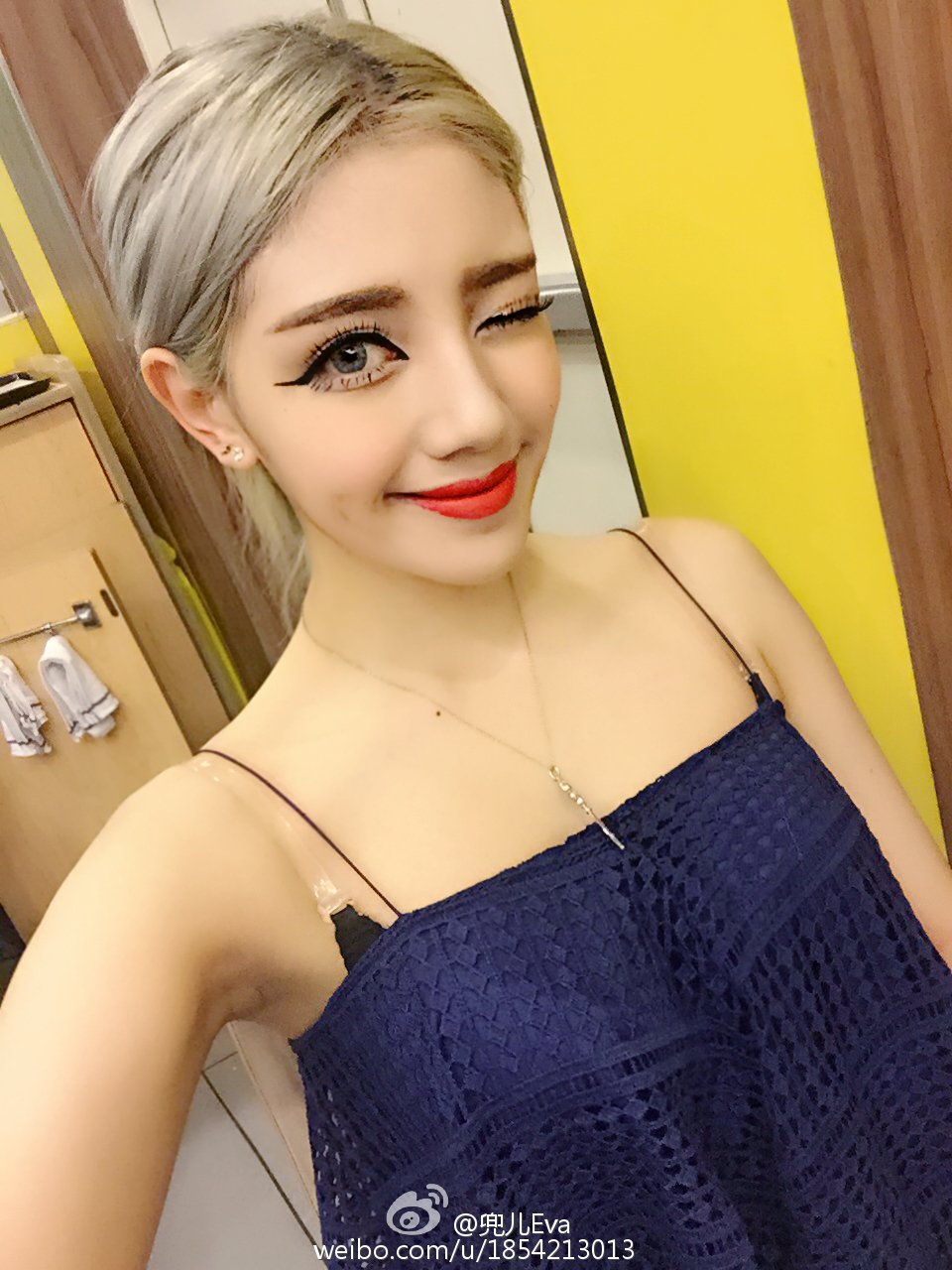 兜儿Eva 微博私房照诱惑写真图