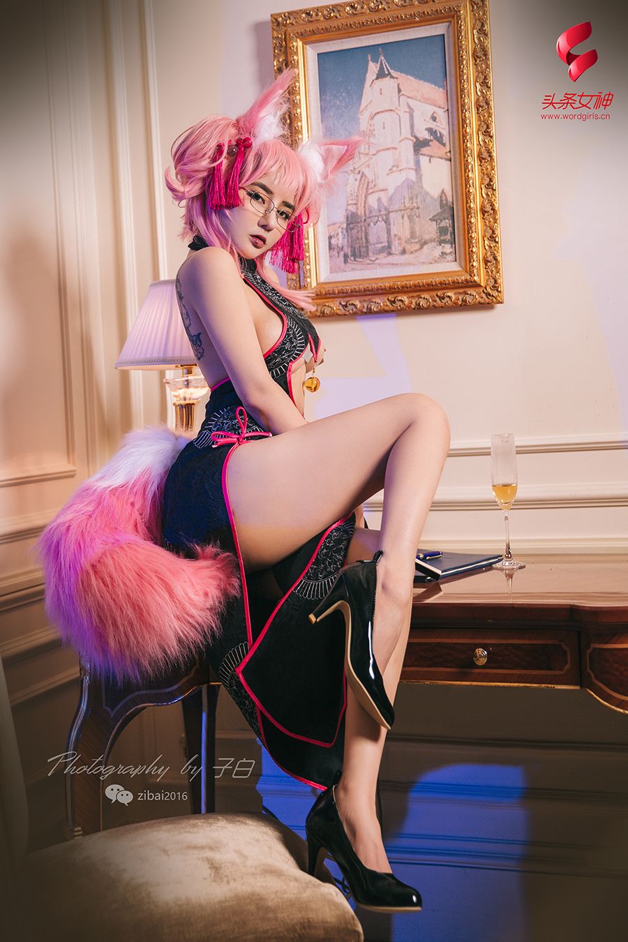 [TouTiao头条女神]高清写真图 2019-04-27 玉藻前·秘书狐COSPLAY