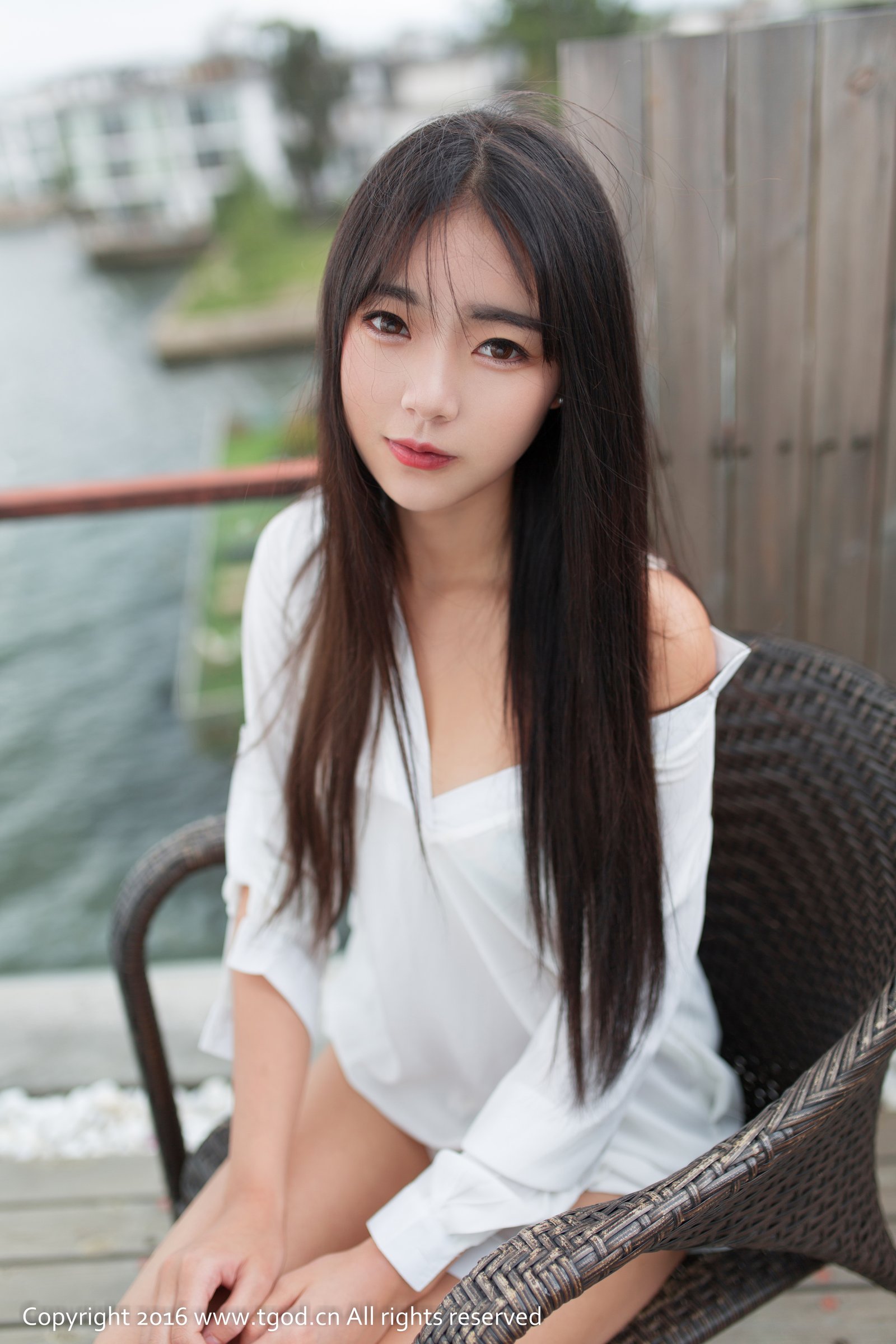 可乐Vicky [TGOD推女神]高清写真图大理旅拍 第一刊 ~