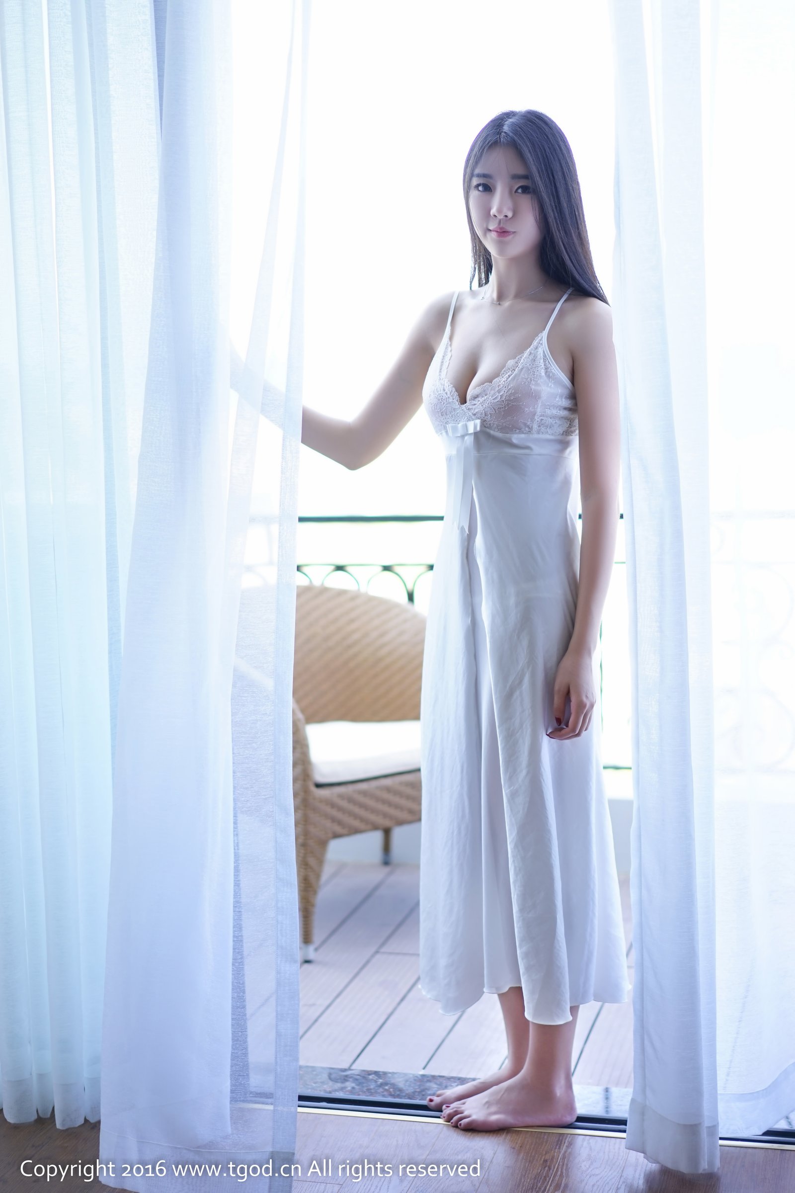 可乐Vicky [TGOD推女神]高清写真图越南芽庄 第五刊 ~