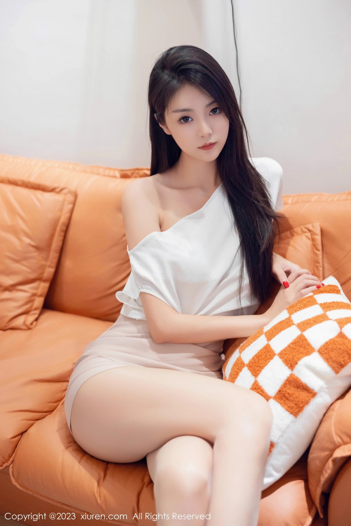 [XiuRen]高清写真图 2023.09.28 No.7457 可乐Vicky 美腿丝袜