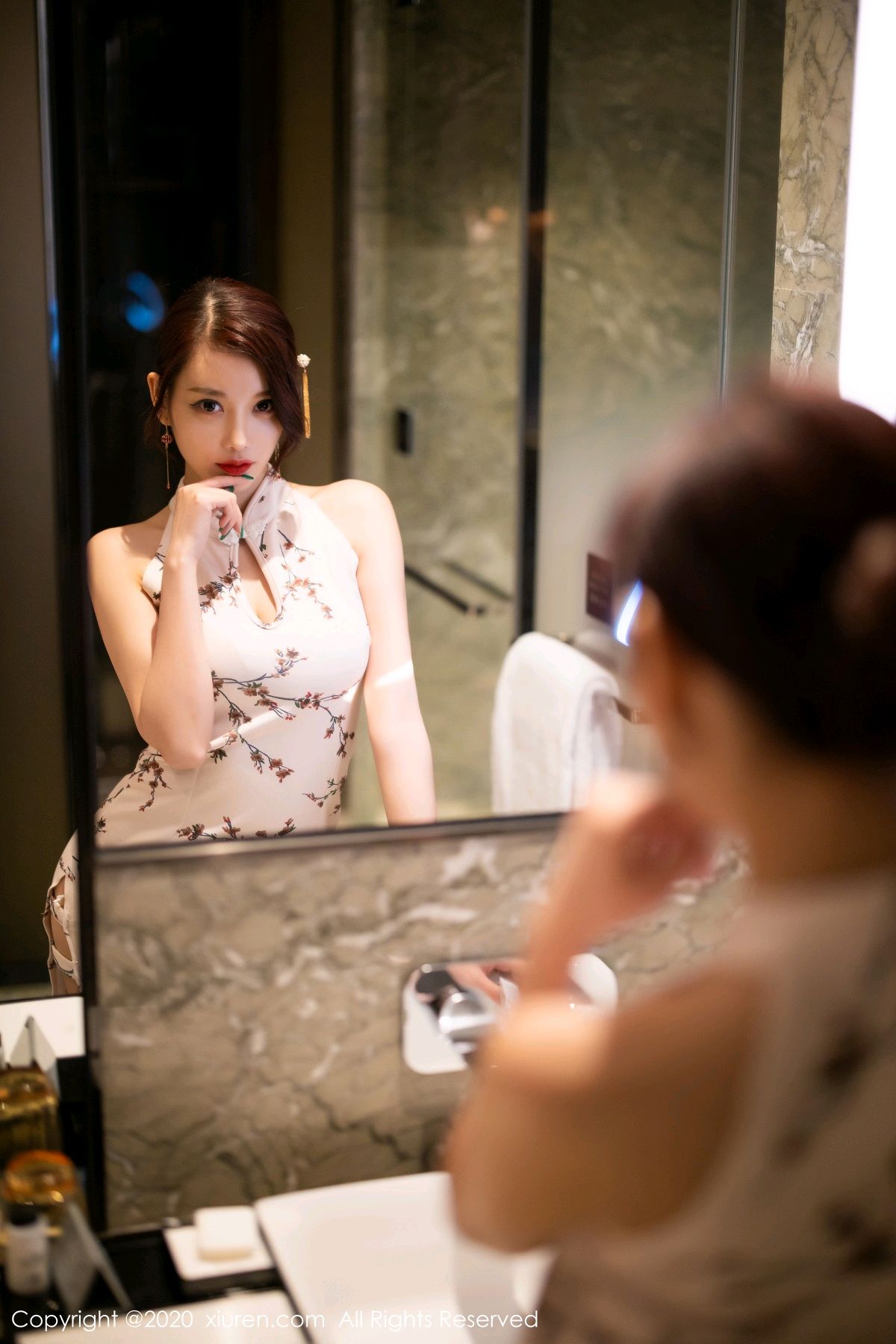 [XIUREN]高清写真图 2020.08.25 VOL.2487 杨晨晨sugar