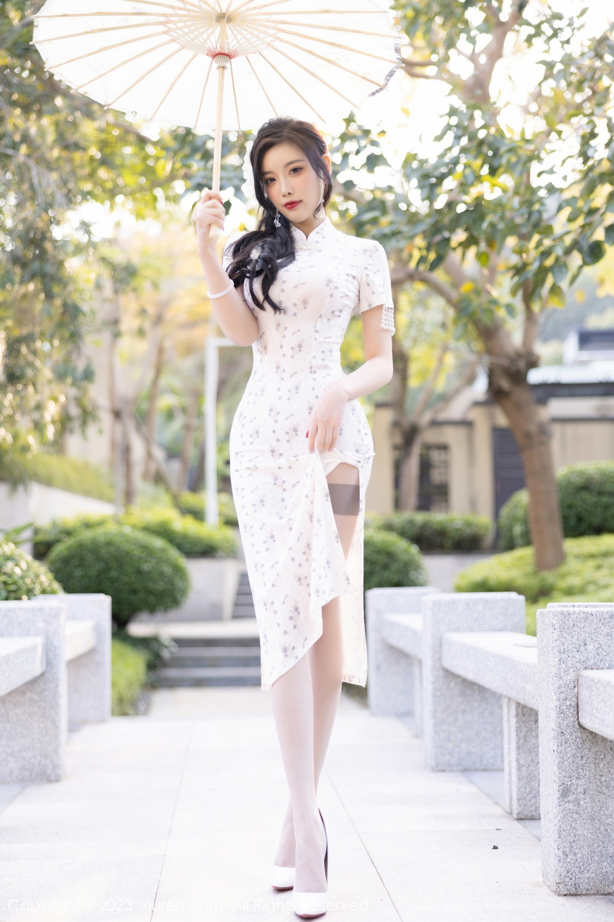 [XiuRen]高清写真图 2023.01.29 No.6186 杨晨晨Yome 旗袍丝袜