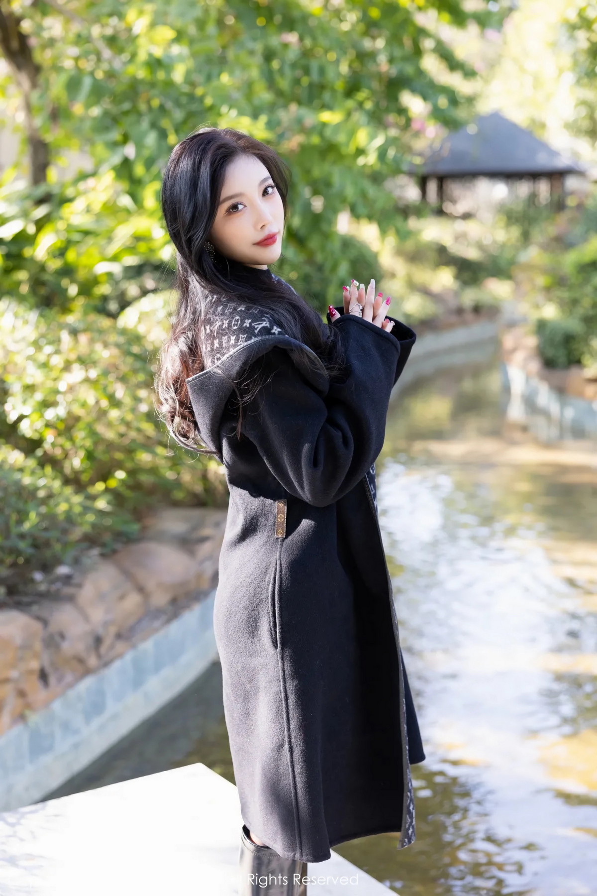 [XiuRen]高清写真图 2023.02.07 No.6229 杨晨晨Yome 黑丝美臀