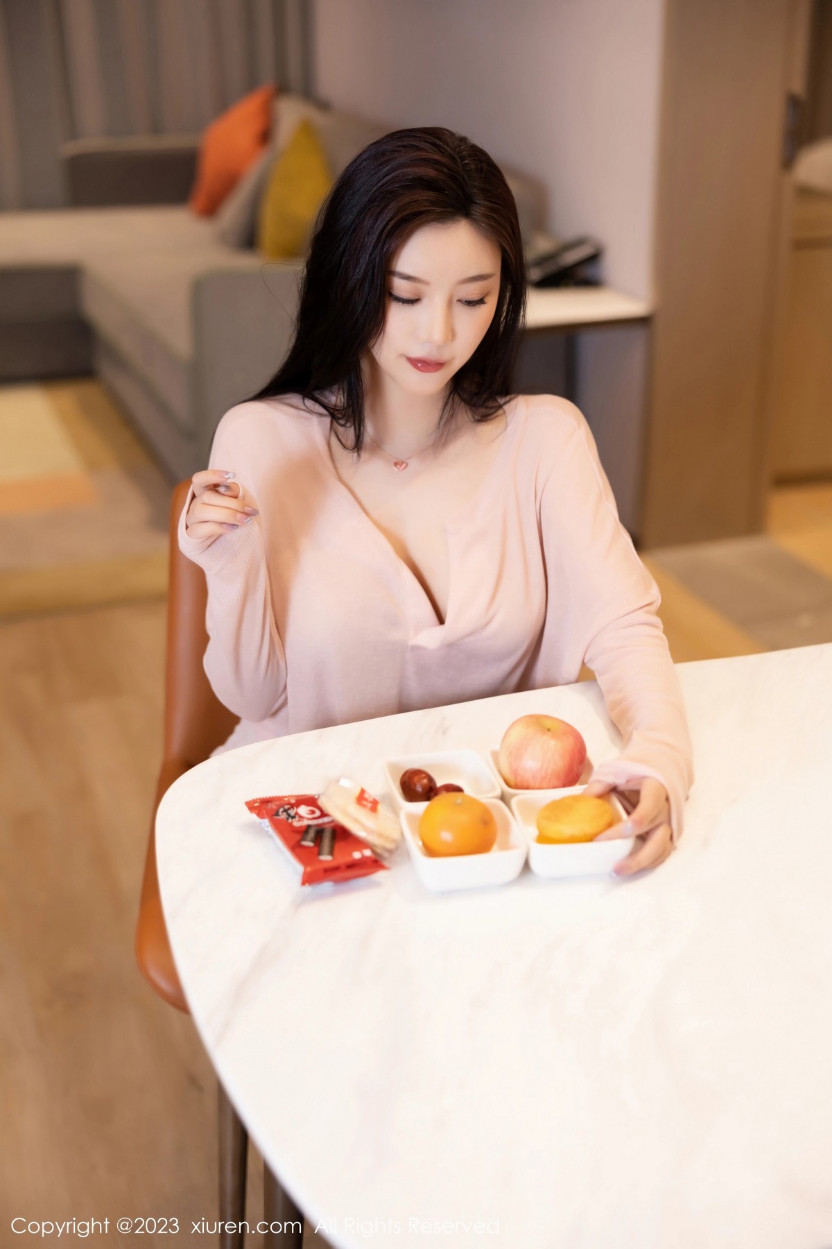 [XiuRen]高清写真图 2023.05.23 No.6788 杨晨晨Yome 黑丝美臀