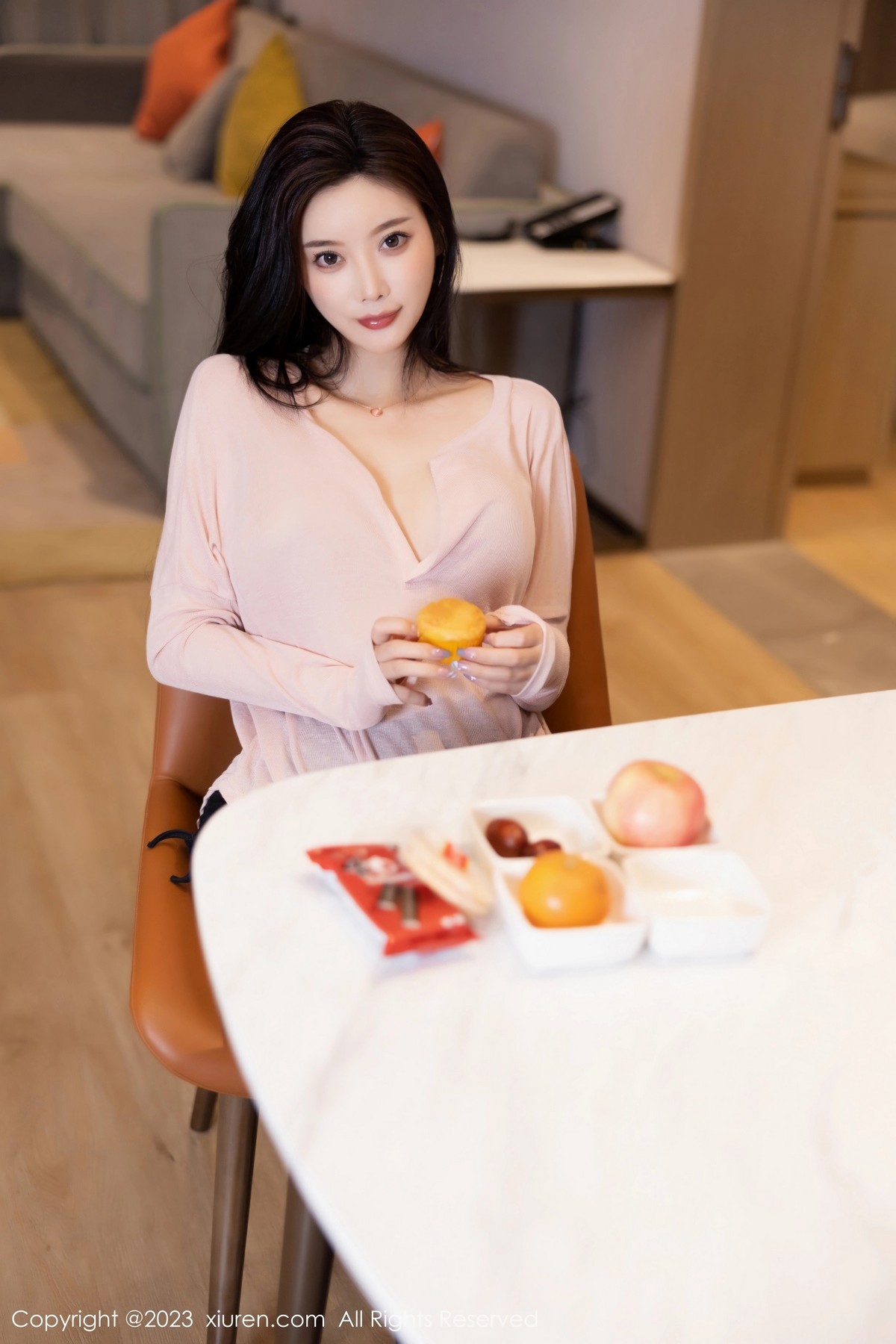 [XiuRen]高清写真图 2023.05.23 No.6788 杨晨晨Yome 黑丝美臀