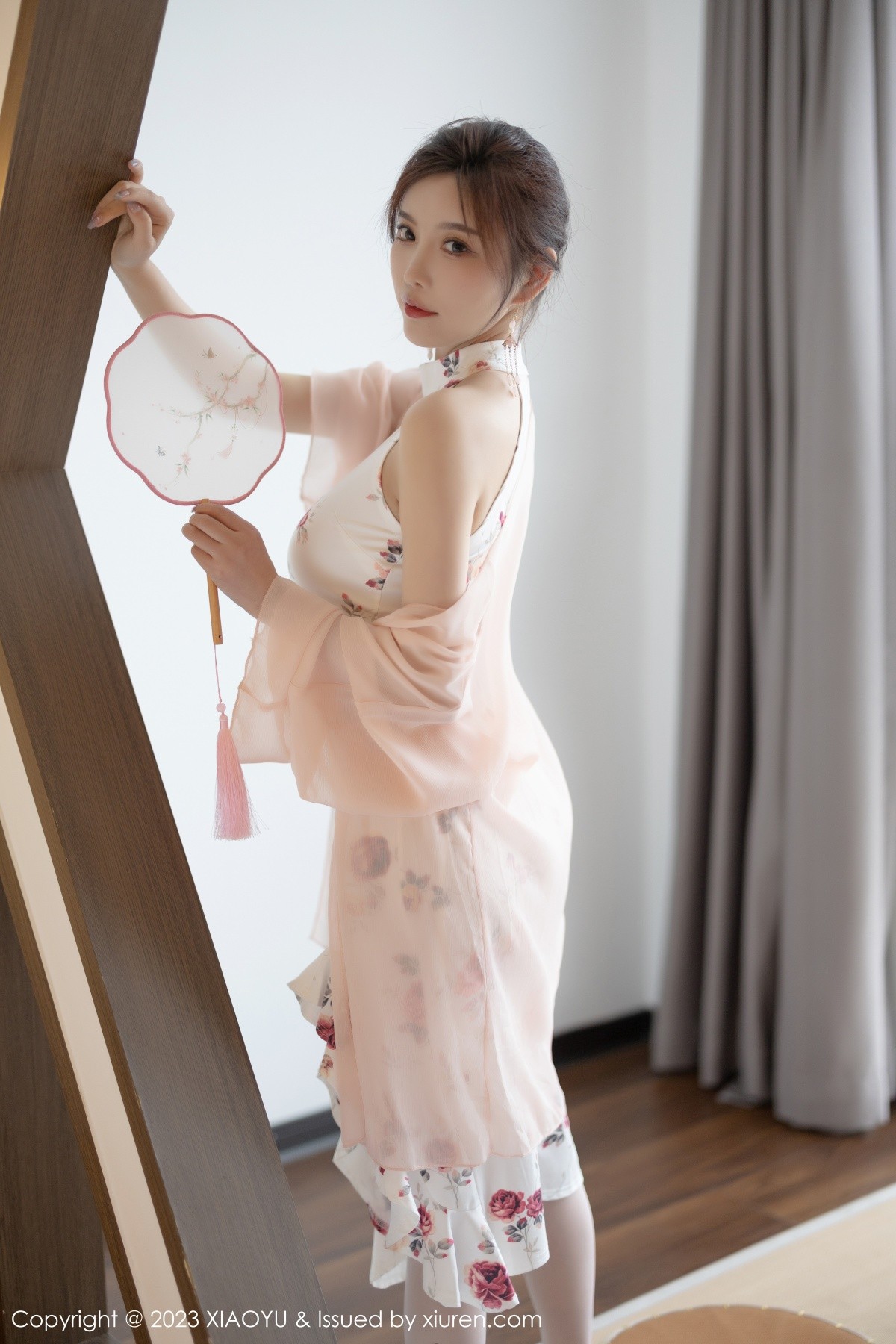 [XIAOYU]高清写真图 2023.06.09 VOL.1046 杨晨晨Yome 长裙美腿