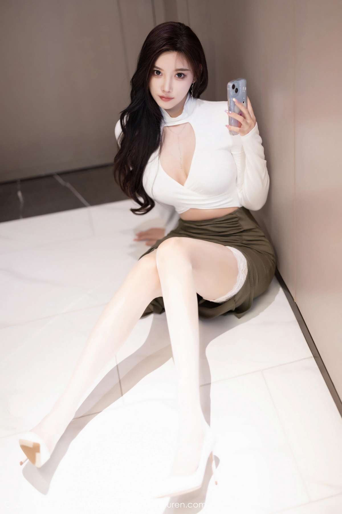 [XIAOYU]高清写真图 2023.07.28 VOL.1080 杨晨晨Yome 丝袜美臀