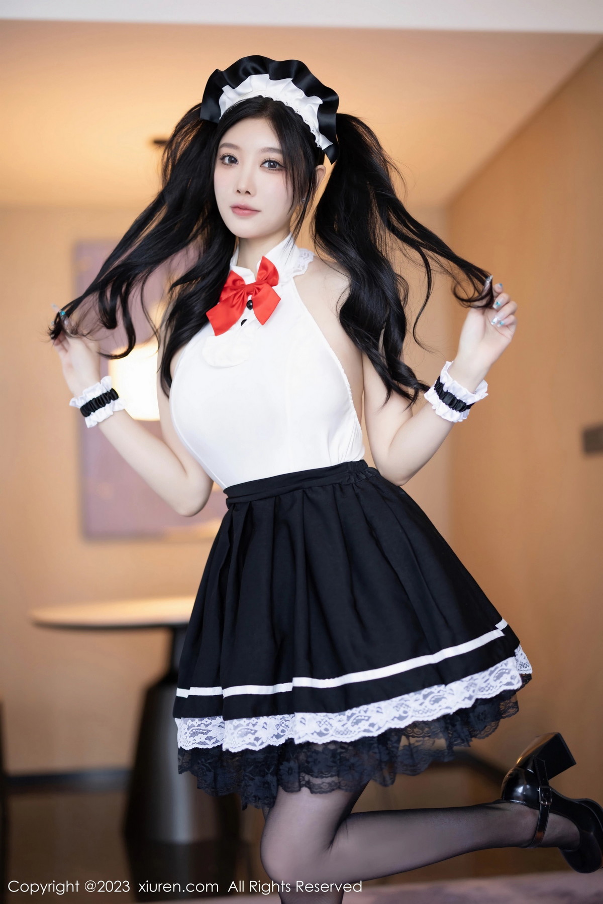 [XiuRen]高清写真图 2023.10.31 No.7590 杨晨晨Yome 黑丝美臀