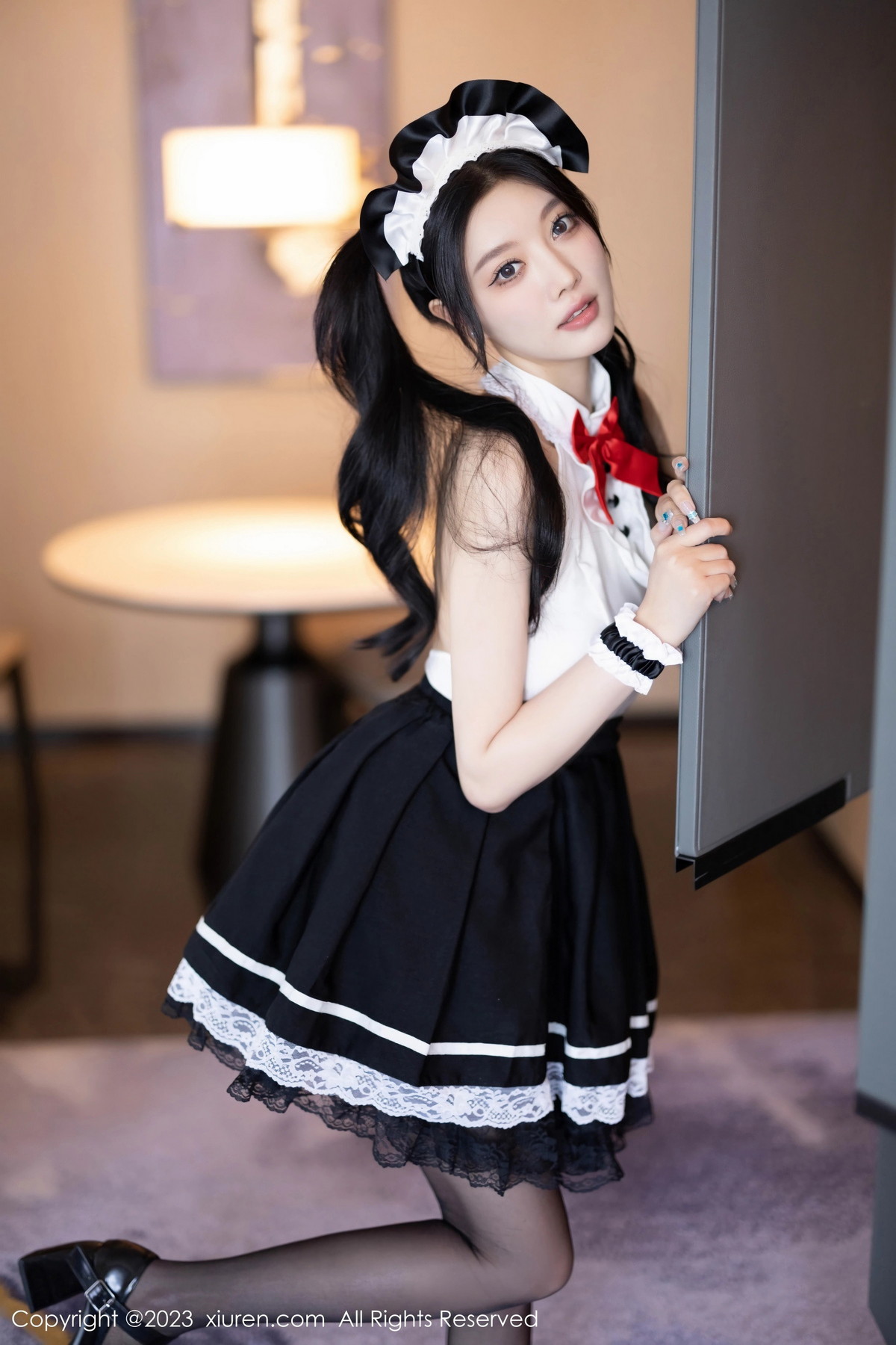 [XiuRen]高清写真图 2023.10.31 No.7590 杨晨晨Yome 黑丝美臀