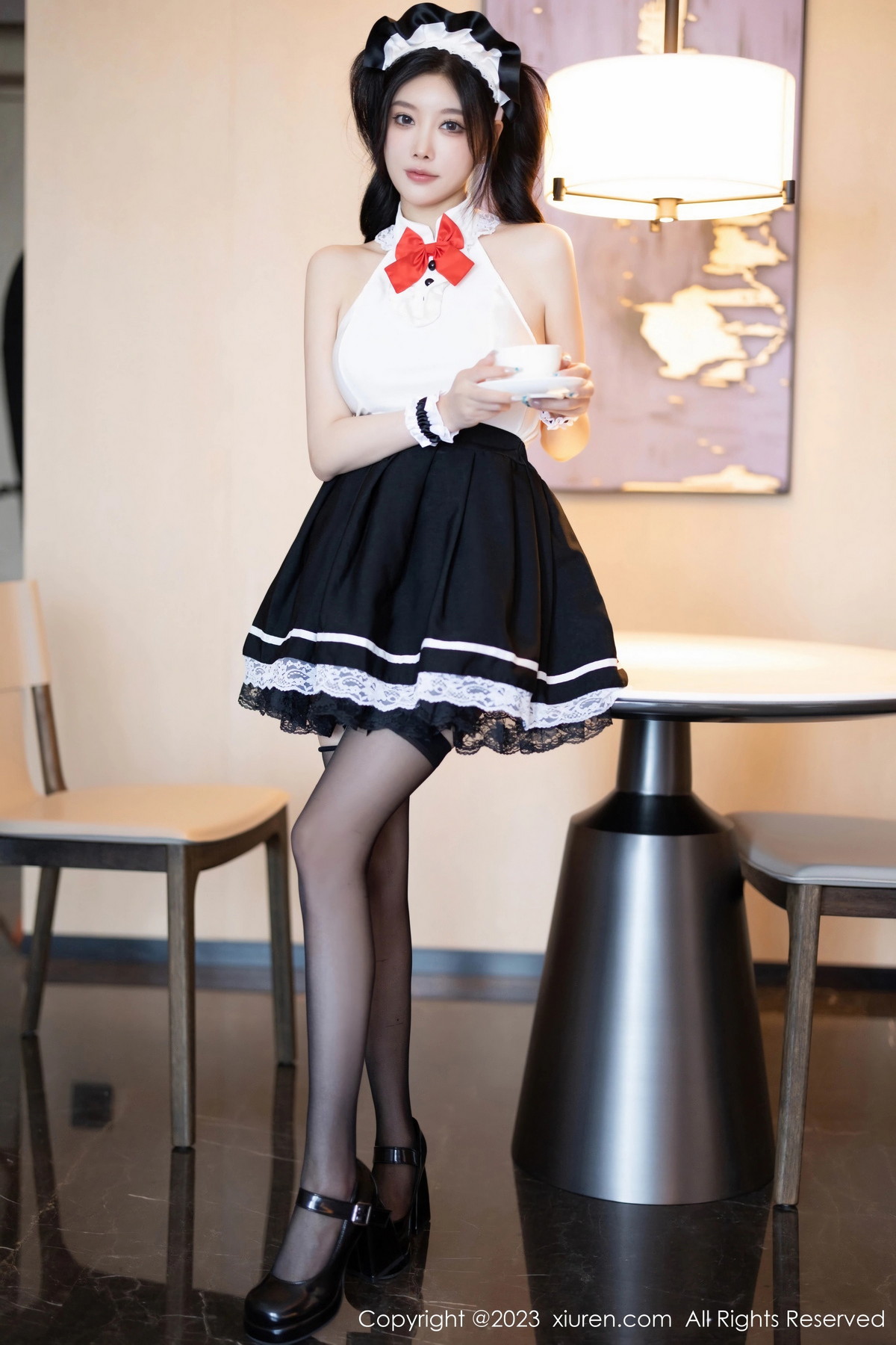 [XiuRen]高清写真图 2023.10.31 No.7590 杨晨晨Yome 黑丝美臀