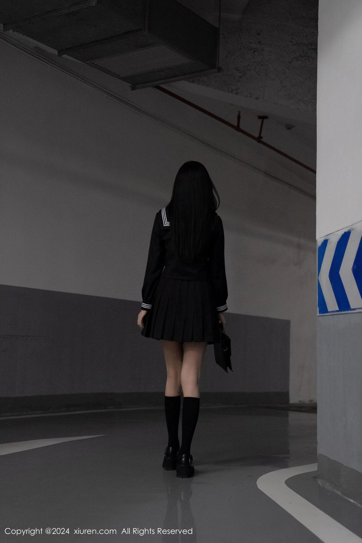 [XiuRen]高清写真图 2024.02.06 No.8080 杨晨晨Yome 美腿性感