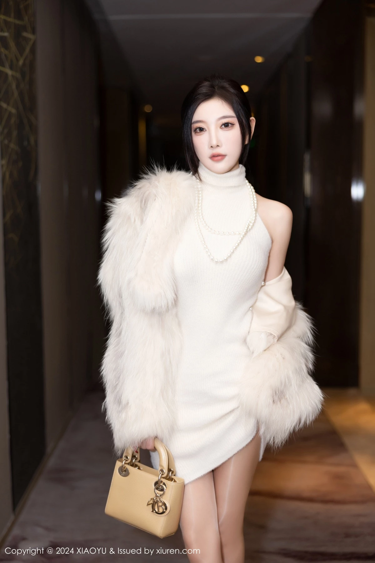 [XIAOYU]高清写真图 2024.03.15 VOL.1220 杨晨晨Yome 丝袜美腿