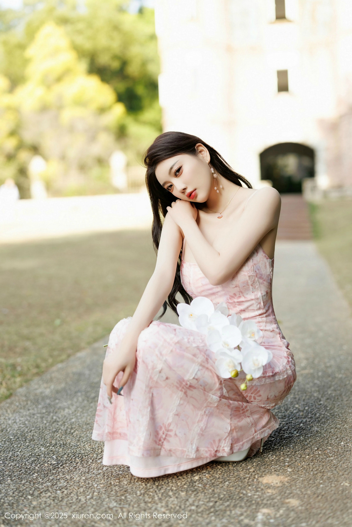 [XiuRen]高清写真图 2025.02.14 No.9886 杨晨晨Yome 丝袜美腿