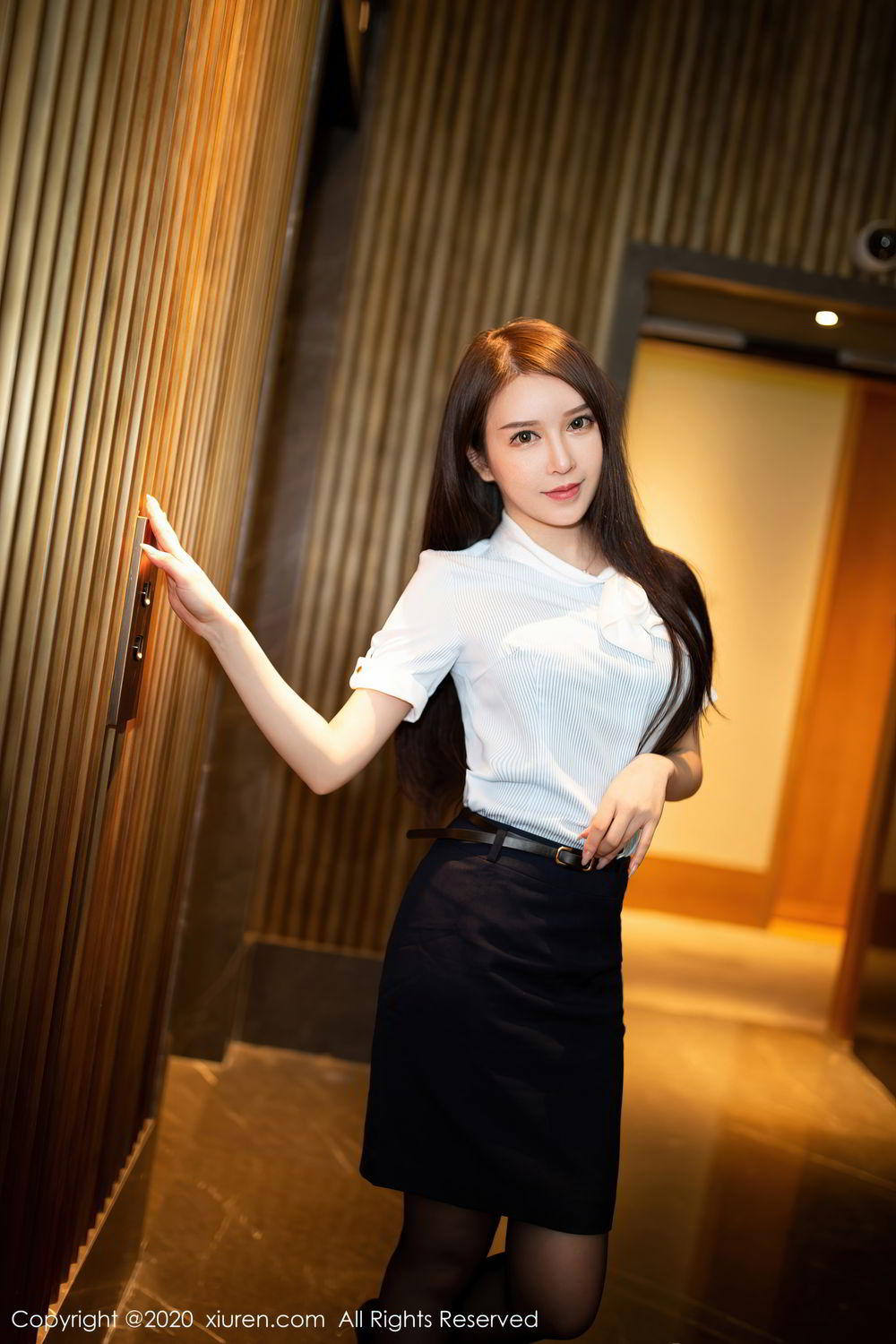 [XiuRen]高清写真图 2020.11.24 No.2819 玉兔miki