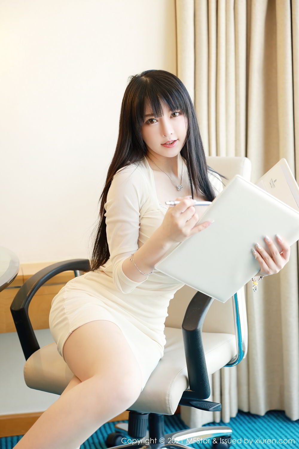 [MFStar]高清写真图 2021.03.22 VOL.472 玉兔miki