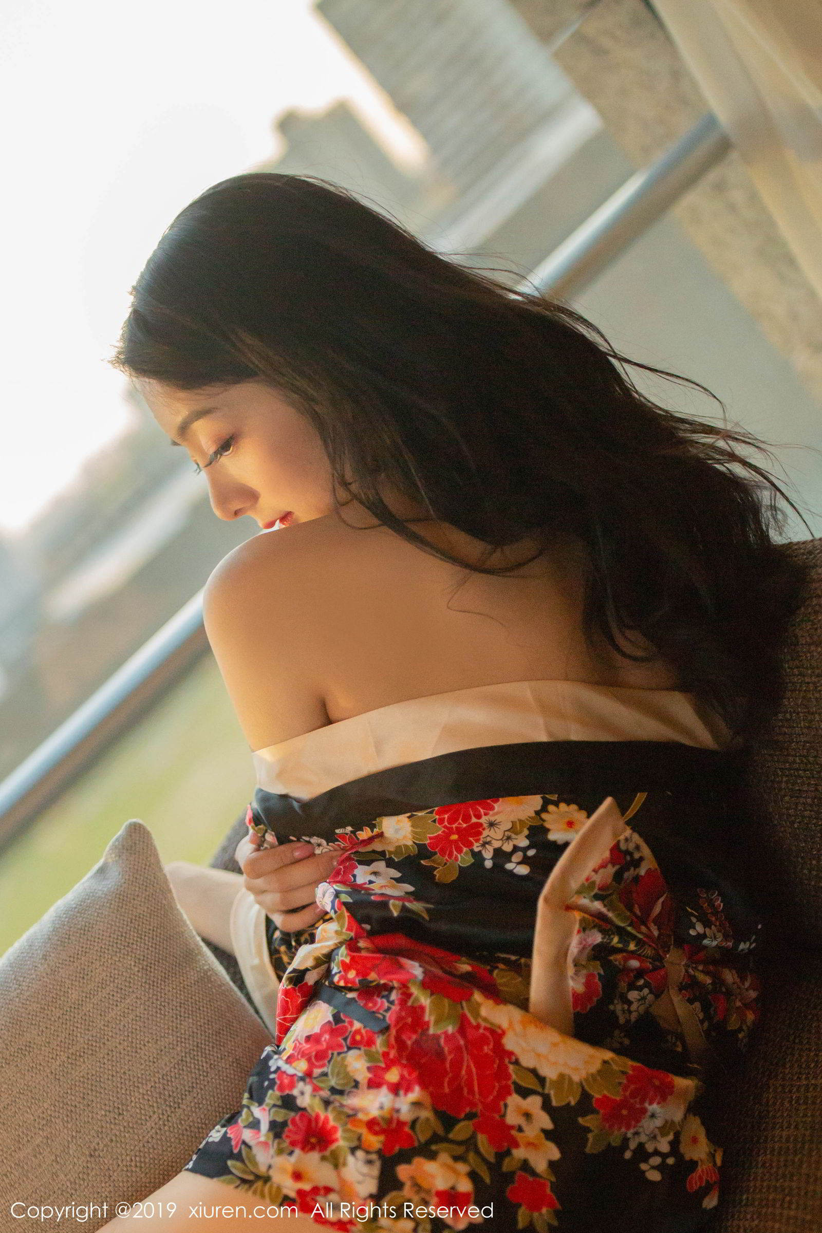 [XIUREN]高清写真图 2019.05.10 Angela喜欢猫