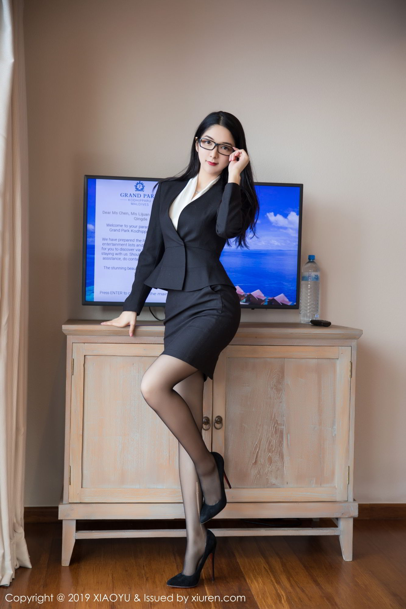 [XIAOYU]高清写真图 2019.06.27 VOL.098 Angela喜欢猫