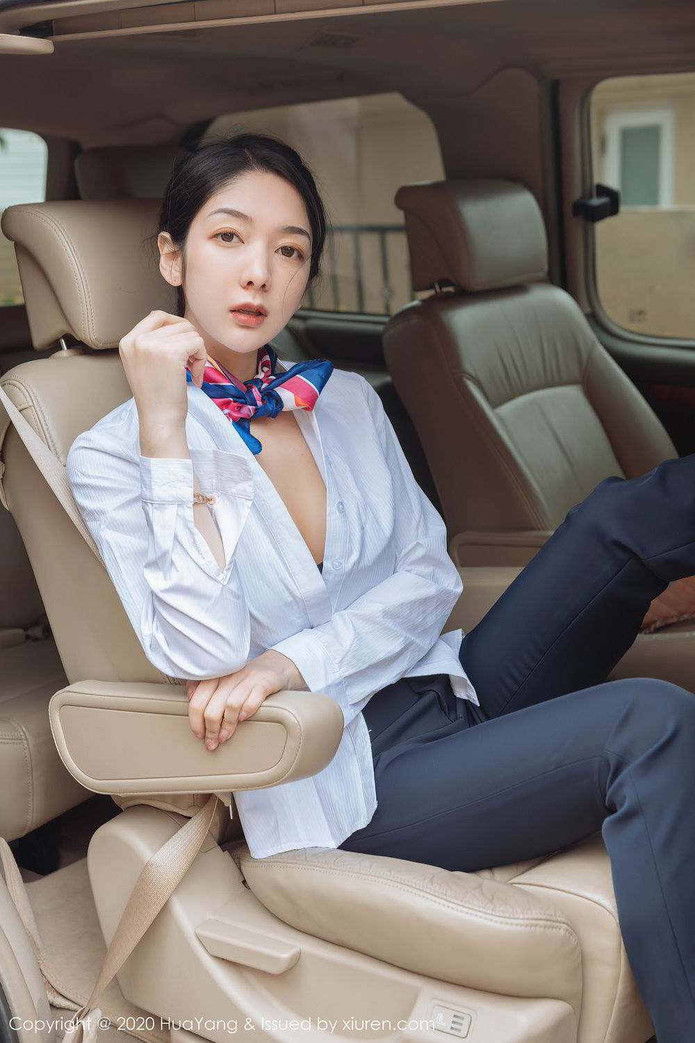 [HuaYang]高清写真图 2020.06.30 VOL.248 Angela小热巴