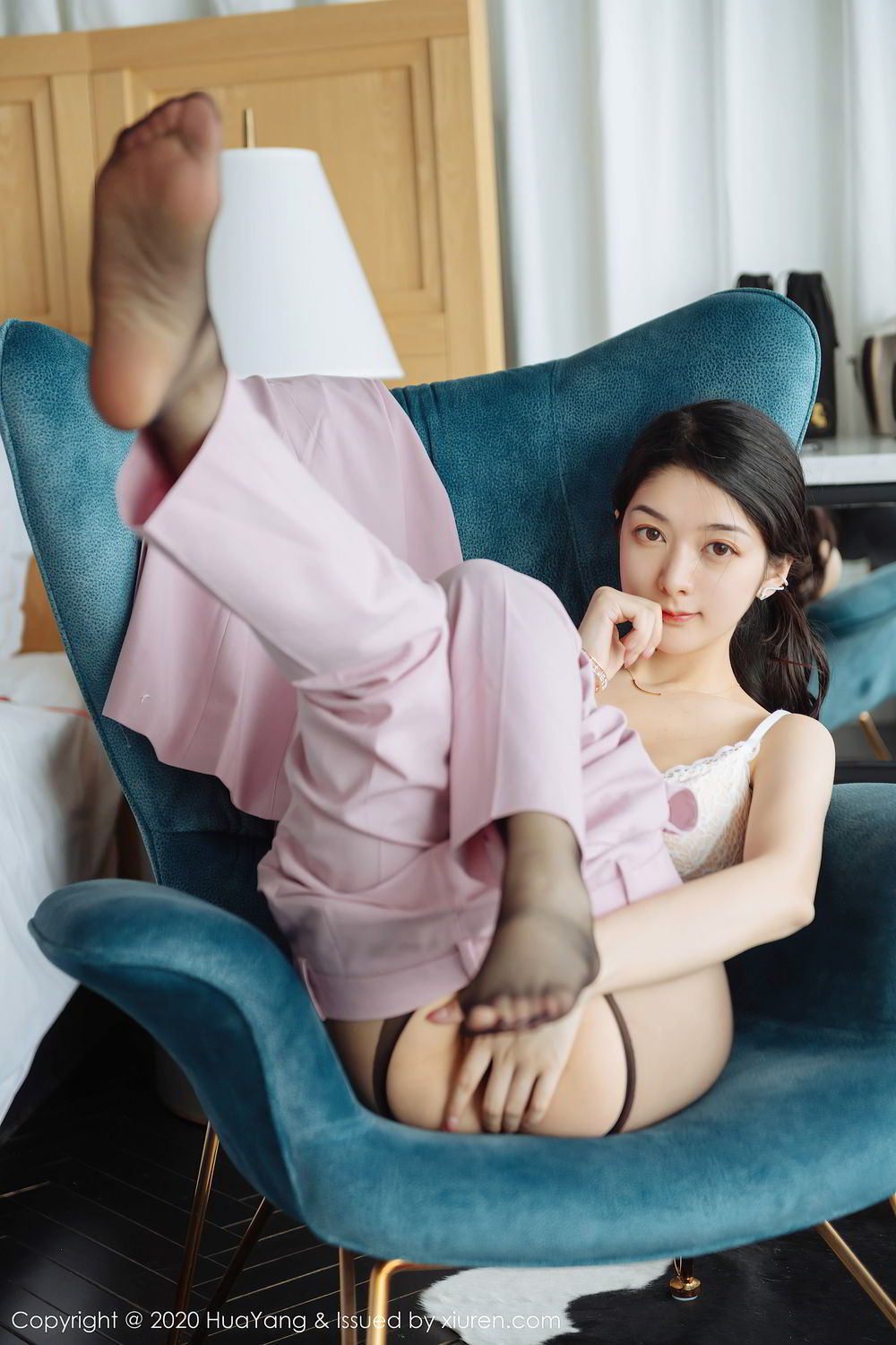 [HuaYang]高清写真图 2020.07.15 VOL.255 Angela小热巴