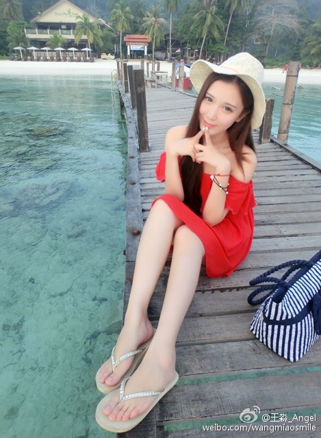 淼淼萌萌哒(王淼) 超养眼的微博私房照诱惑写真图