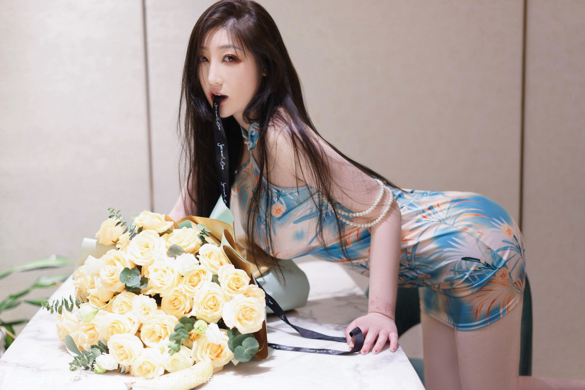[XiuRen]高清写真图 2023.02.10 No.6249 妲己_Toxic 丰腴美臀