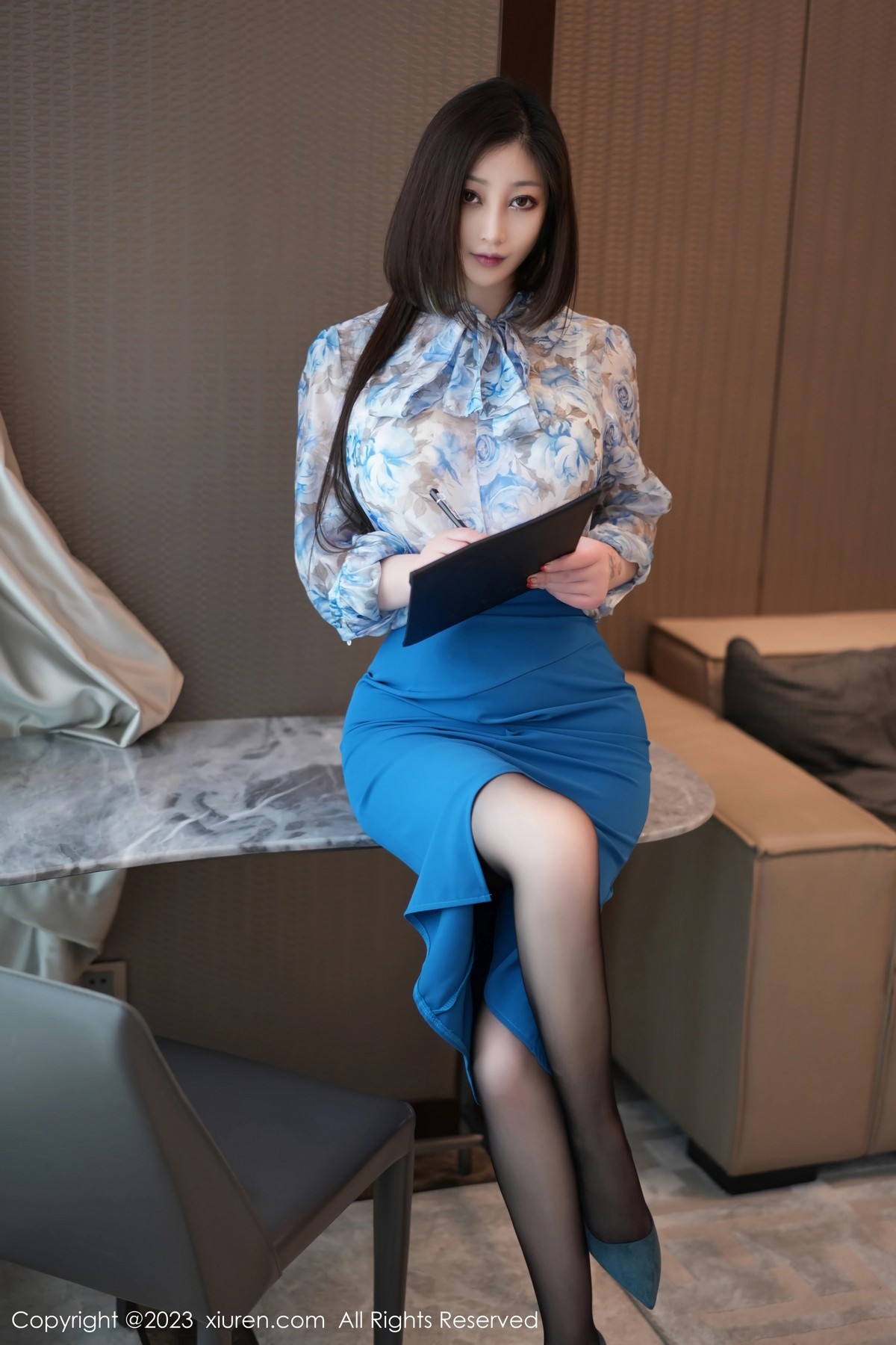 [XiuRen]高清写真图 2023.04.28 No.6657 妲己_Toxic 黑丝美臀