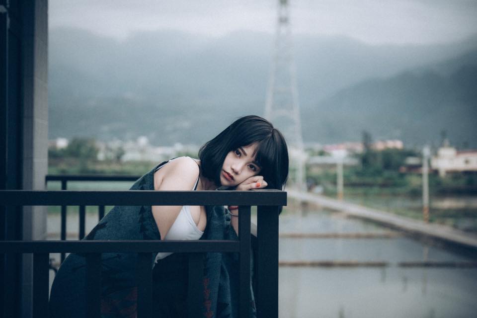 李优Uriko 日系空灵女孩冷艳写真图
