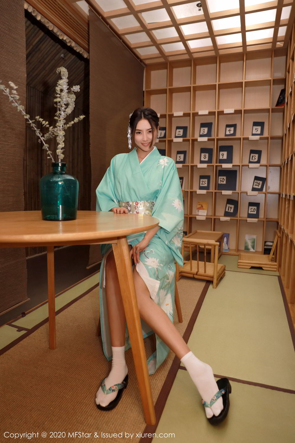 [MFStar]高清写真图 2020.05.19 VOL.332 方子萱