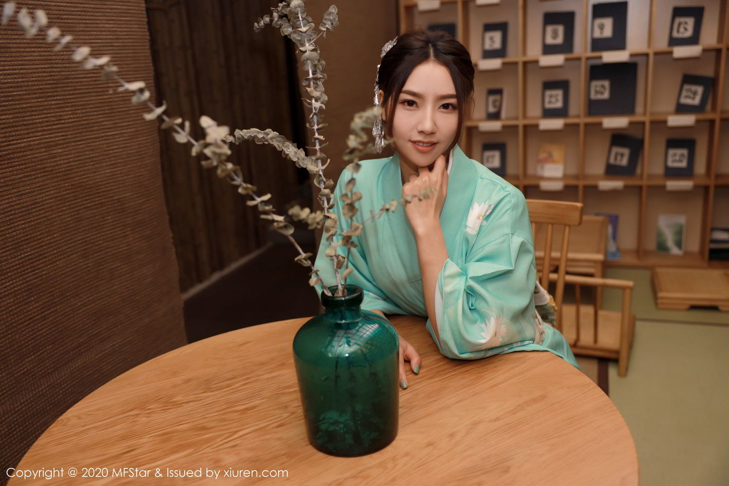 [MFStar]高清写真图 2020.05.19 VOL.332 方子萱
