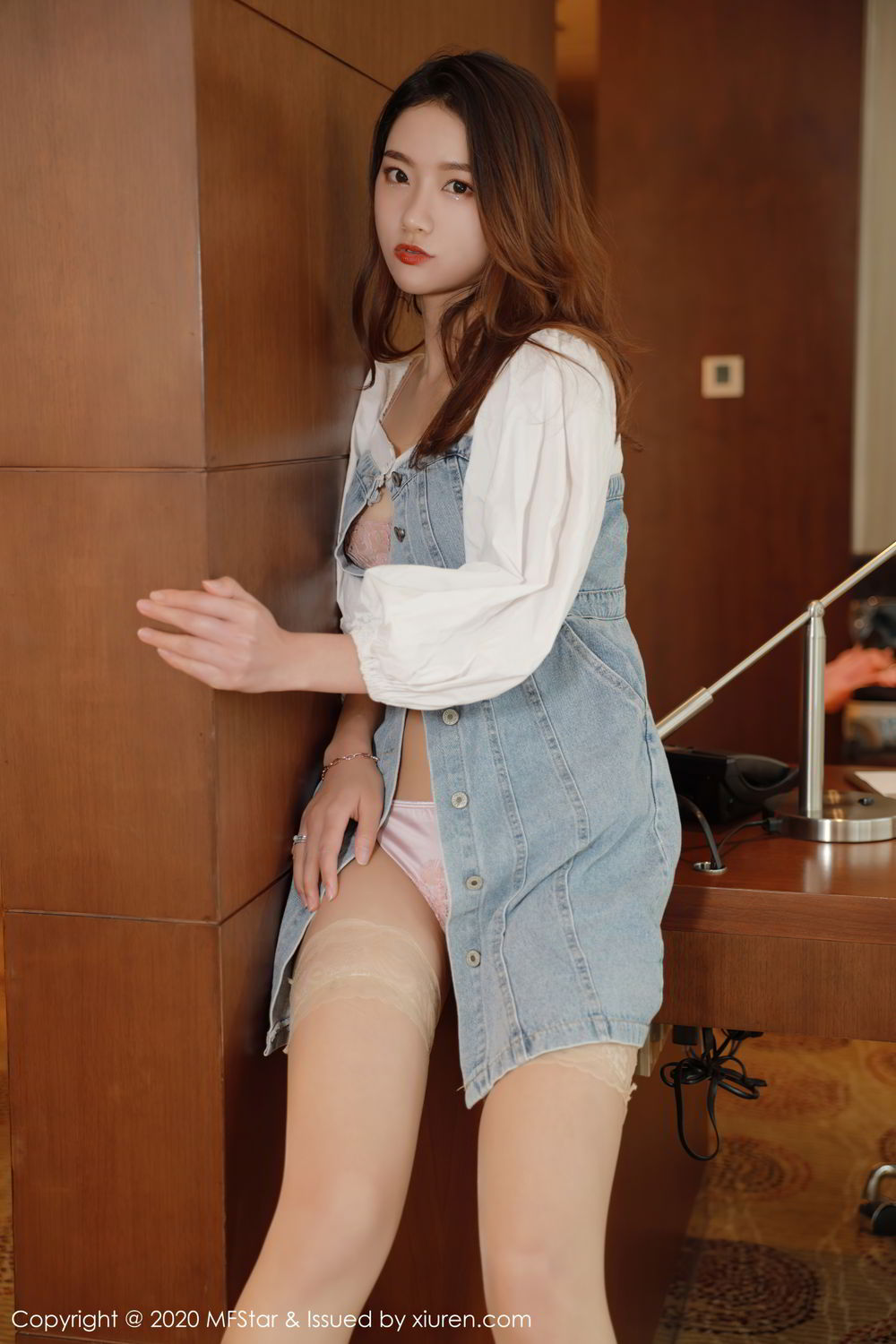 [MFStar]高清写真图 2020.11.18 VOL.414 方子萱
